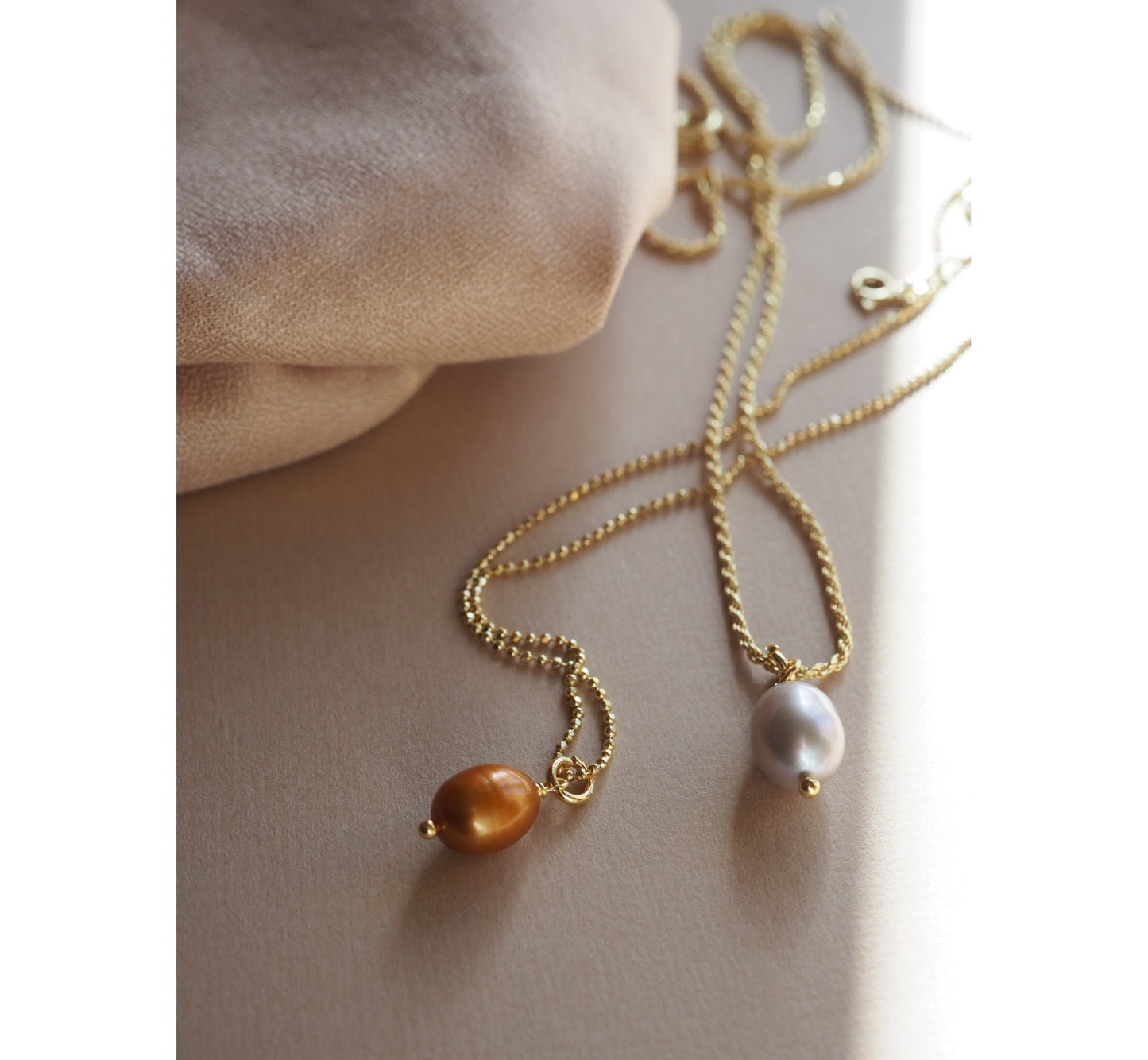 Charm Perla Bronzo