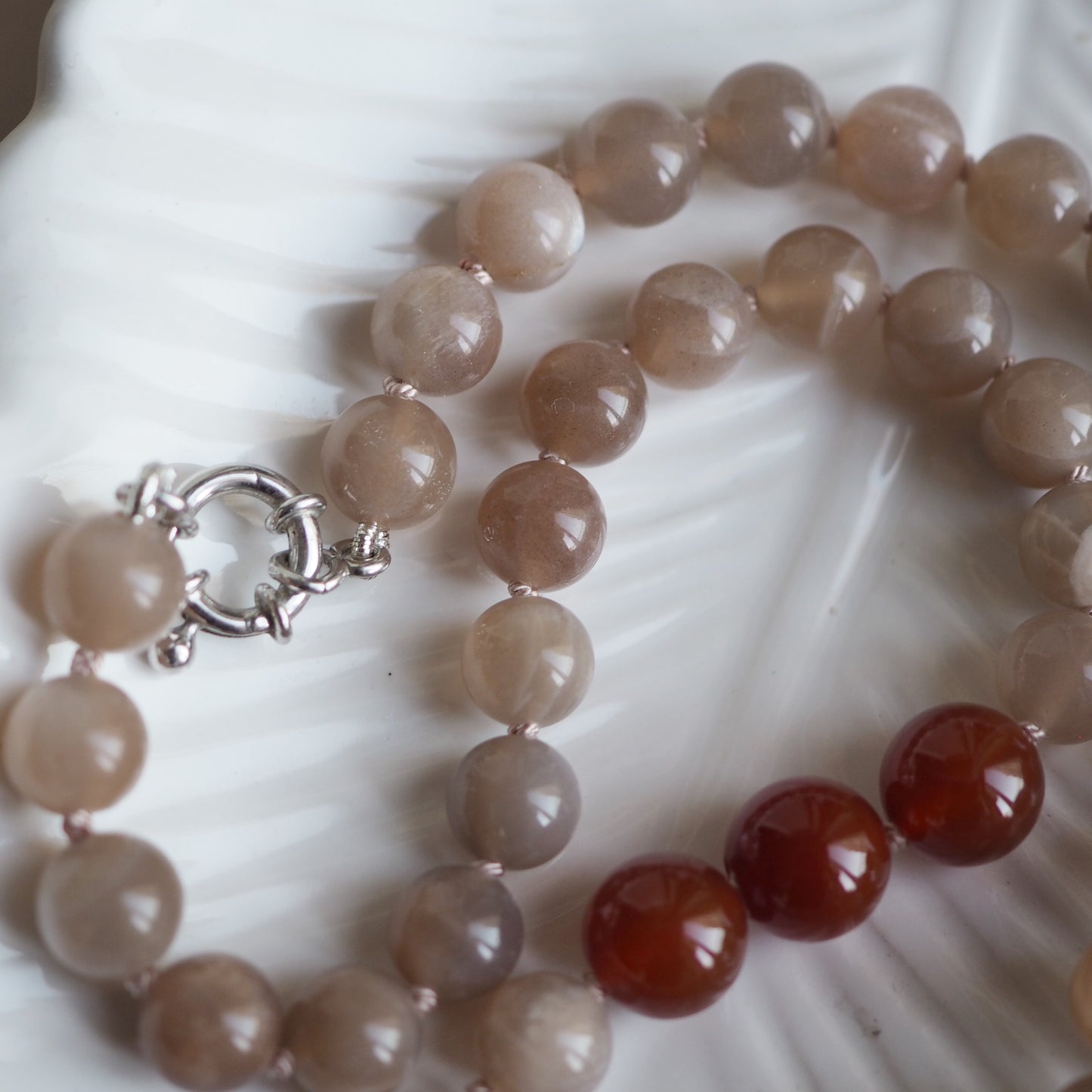 Collana Nodini Luna Rosa