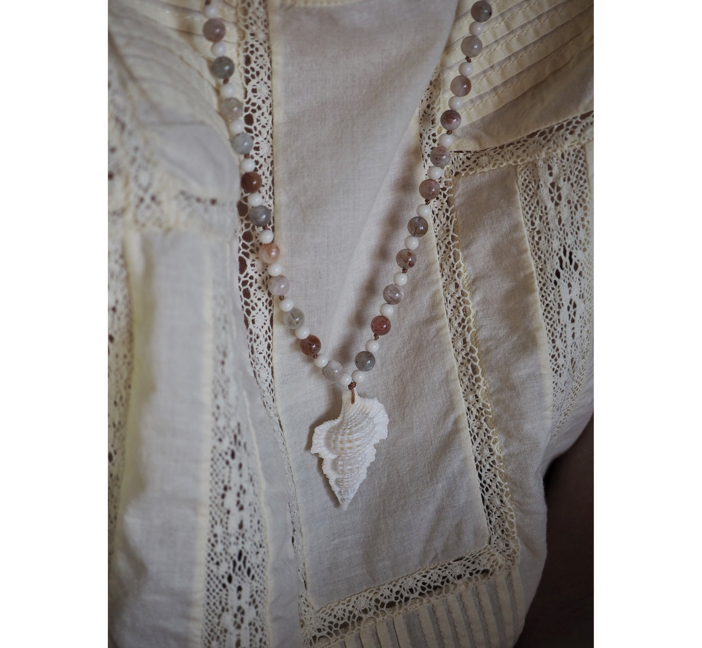 Collana Shellina Pietra del Sole