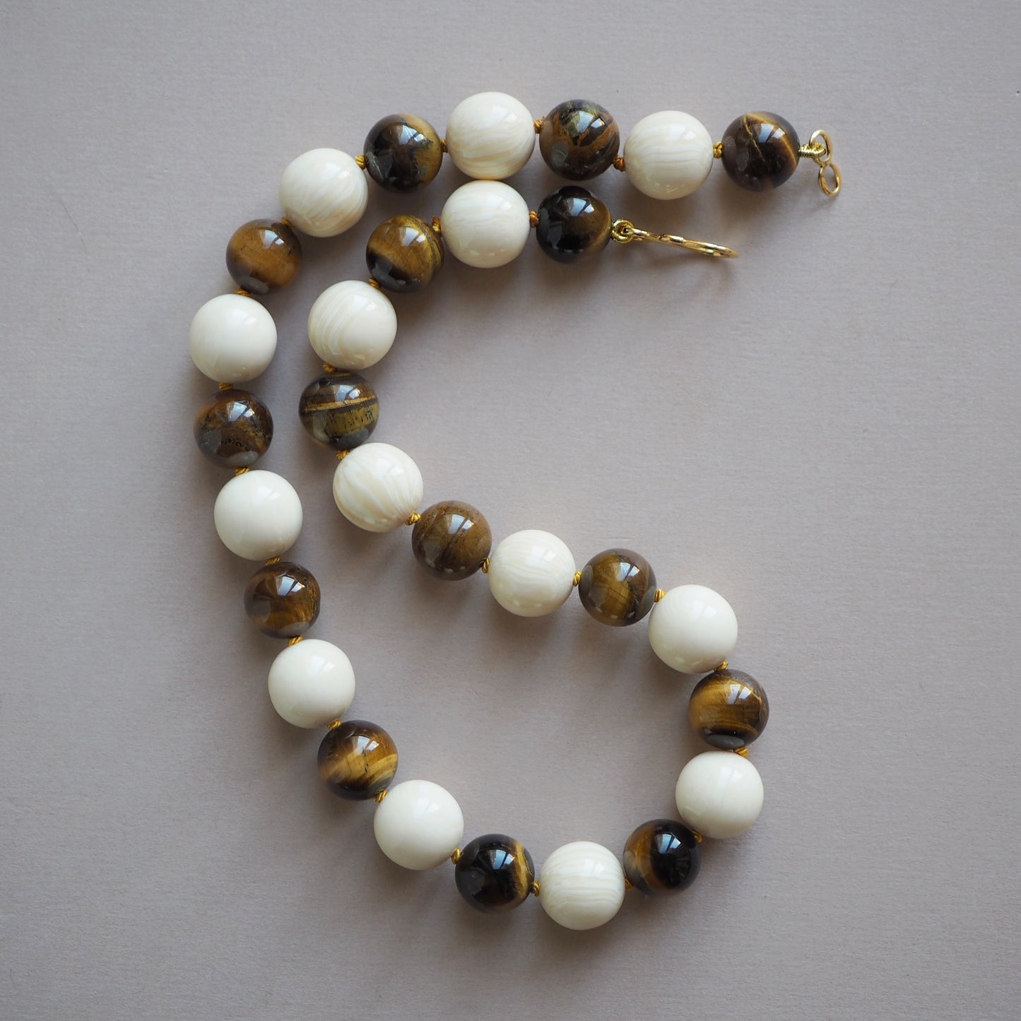 Collana Nodini Avorio