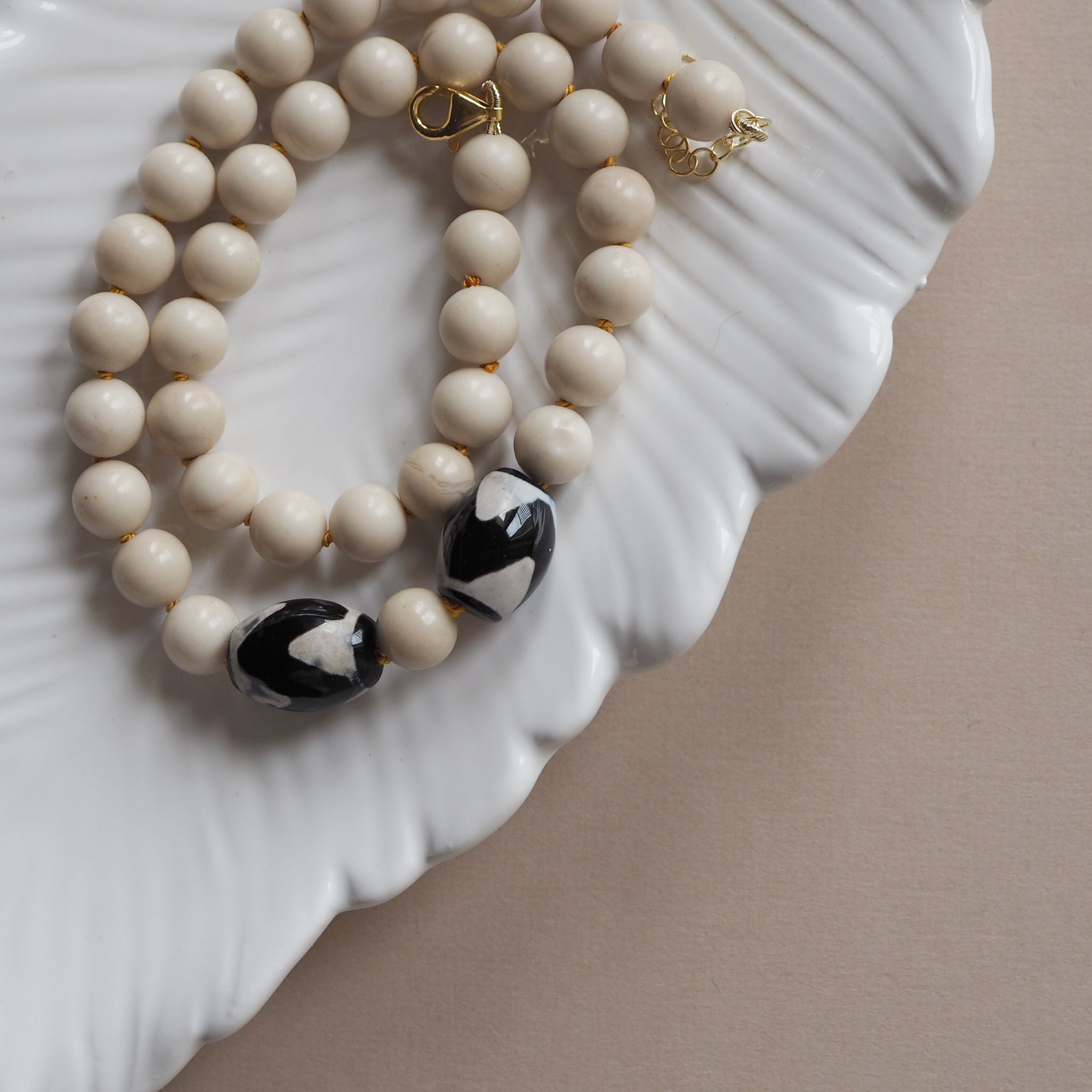 Collana Nodini Tibetana