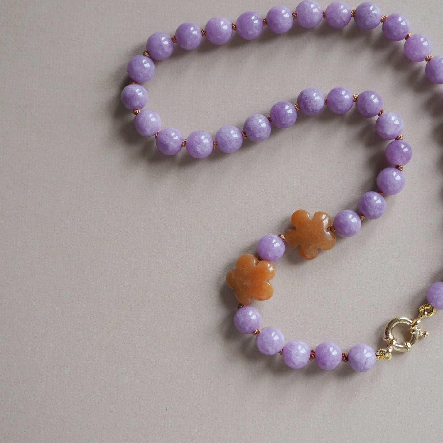 Collana Nodini Fiori arancio