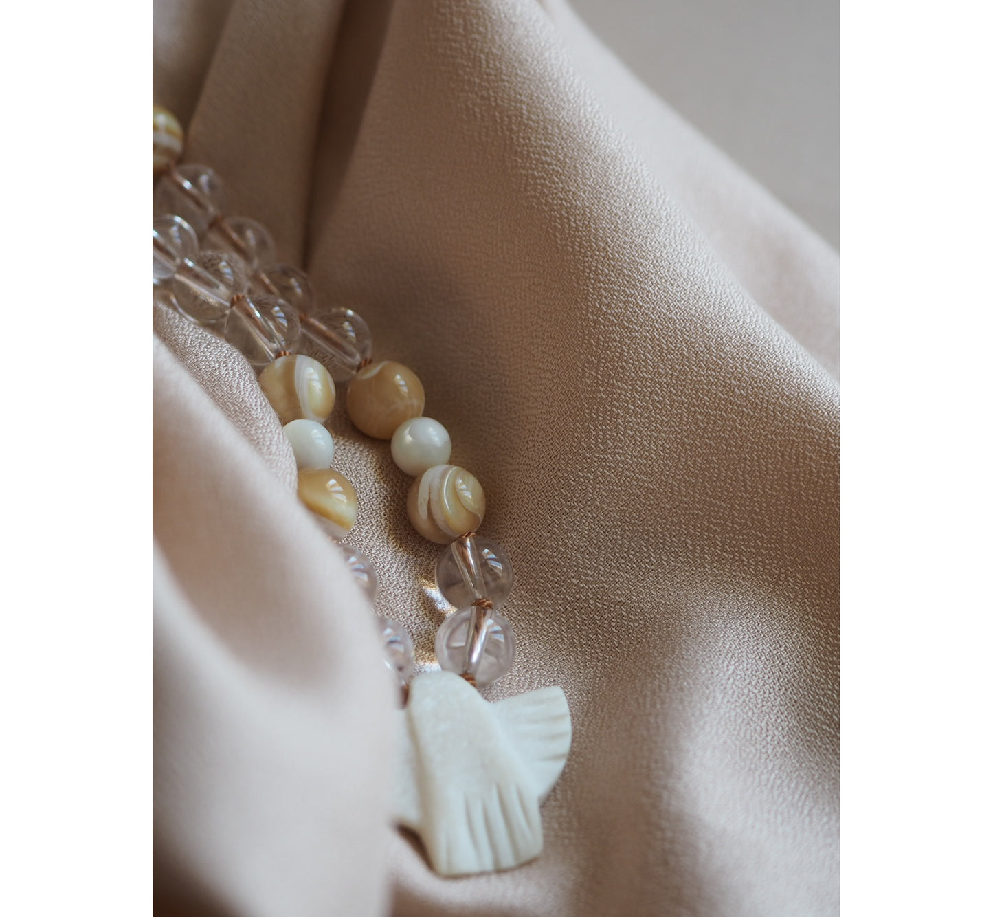 Collana Nodini Madreperla Aquila