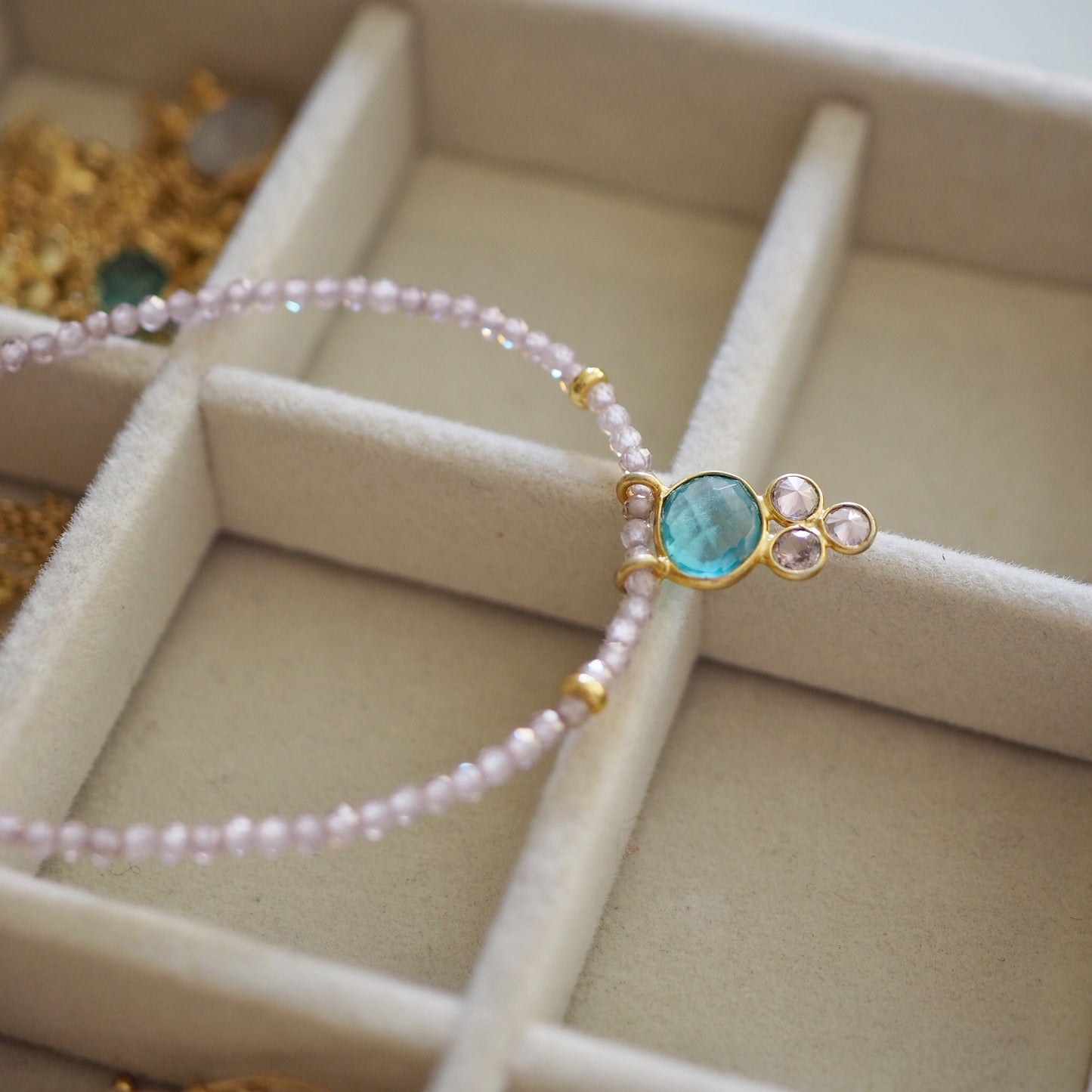 Chocker Giselle