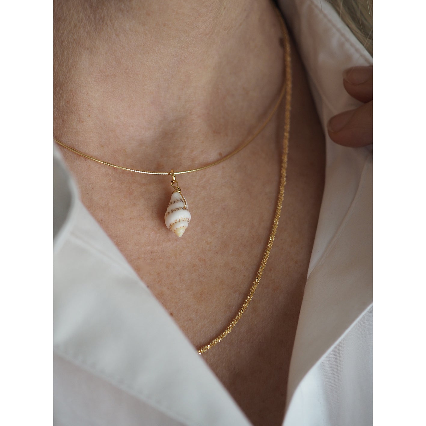 Collarino Semirigido Gold