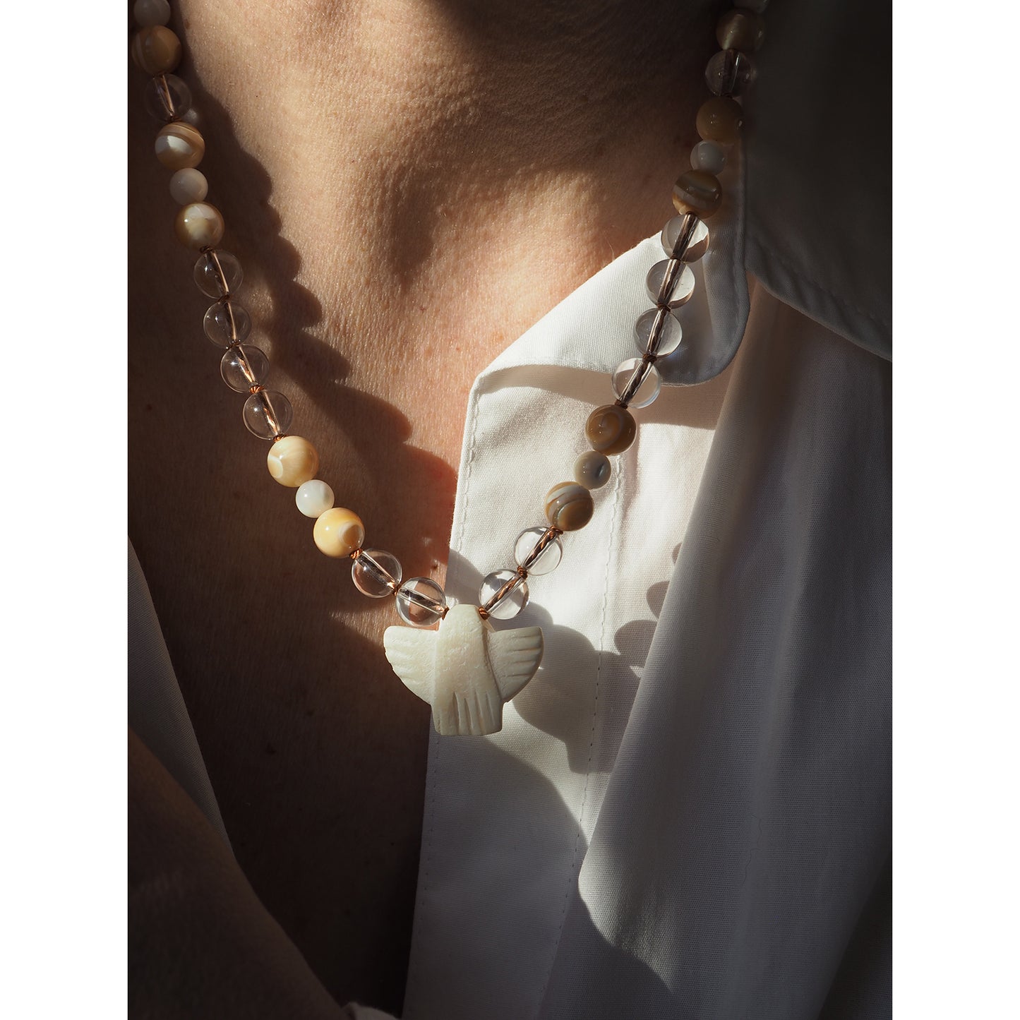 Collana Nodini Madreperla Aquila
