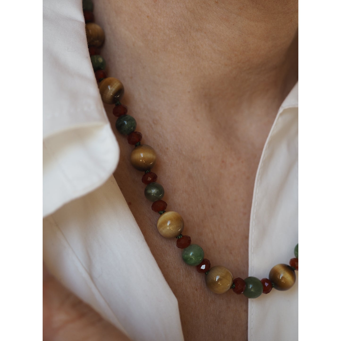 Collana Nodini Birmana
