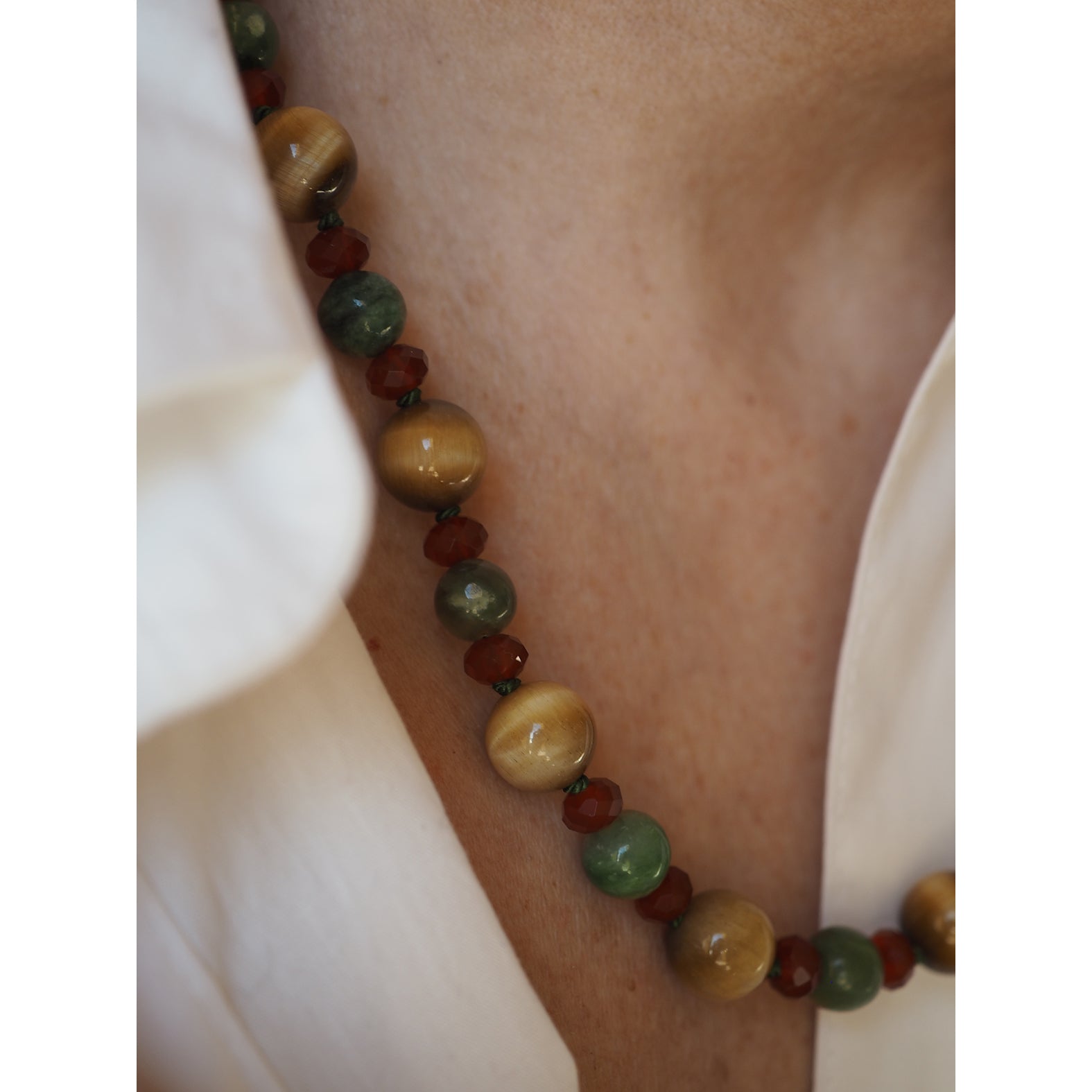 Collana Nodini Birmana