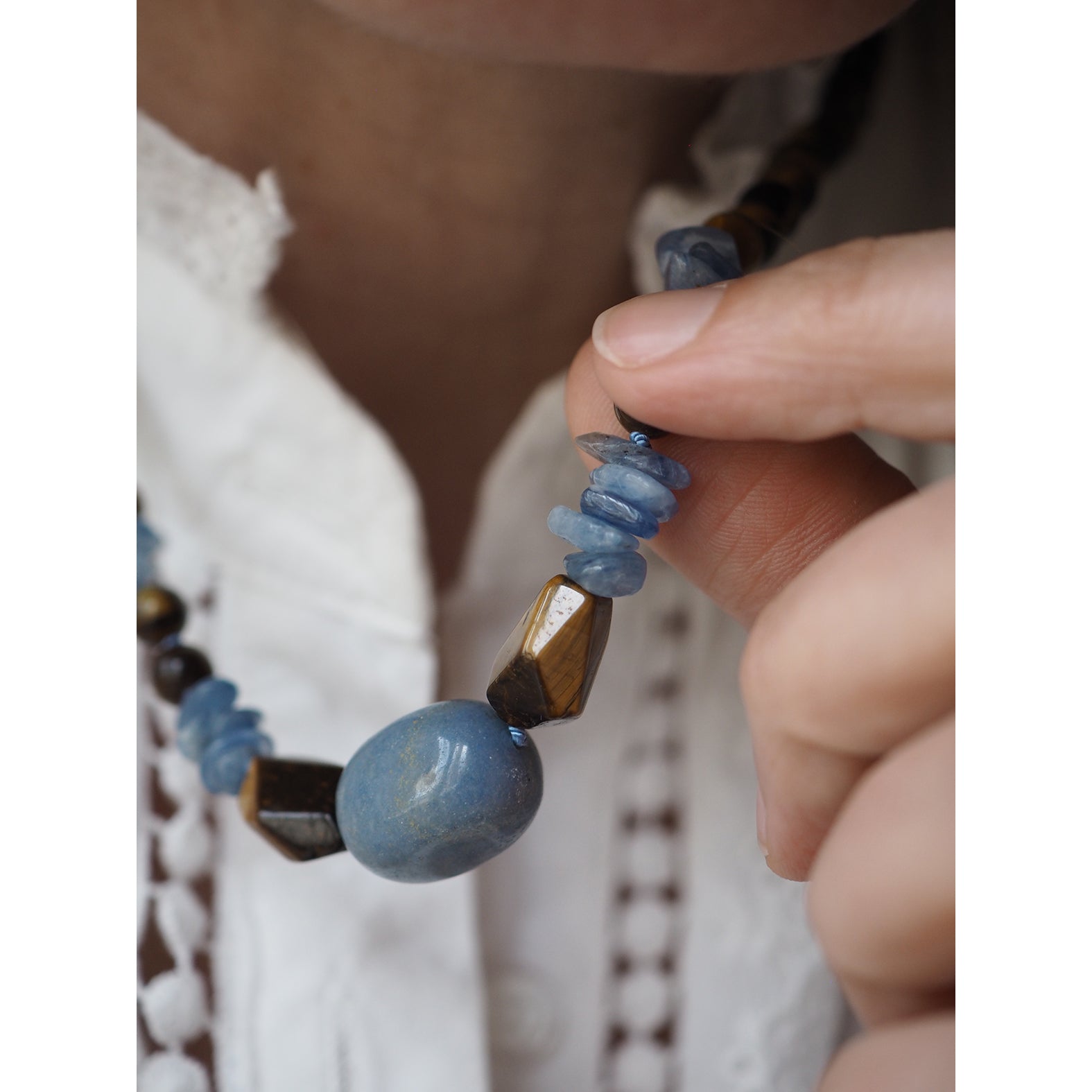 Collana Nodini avventurina blu