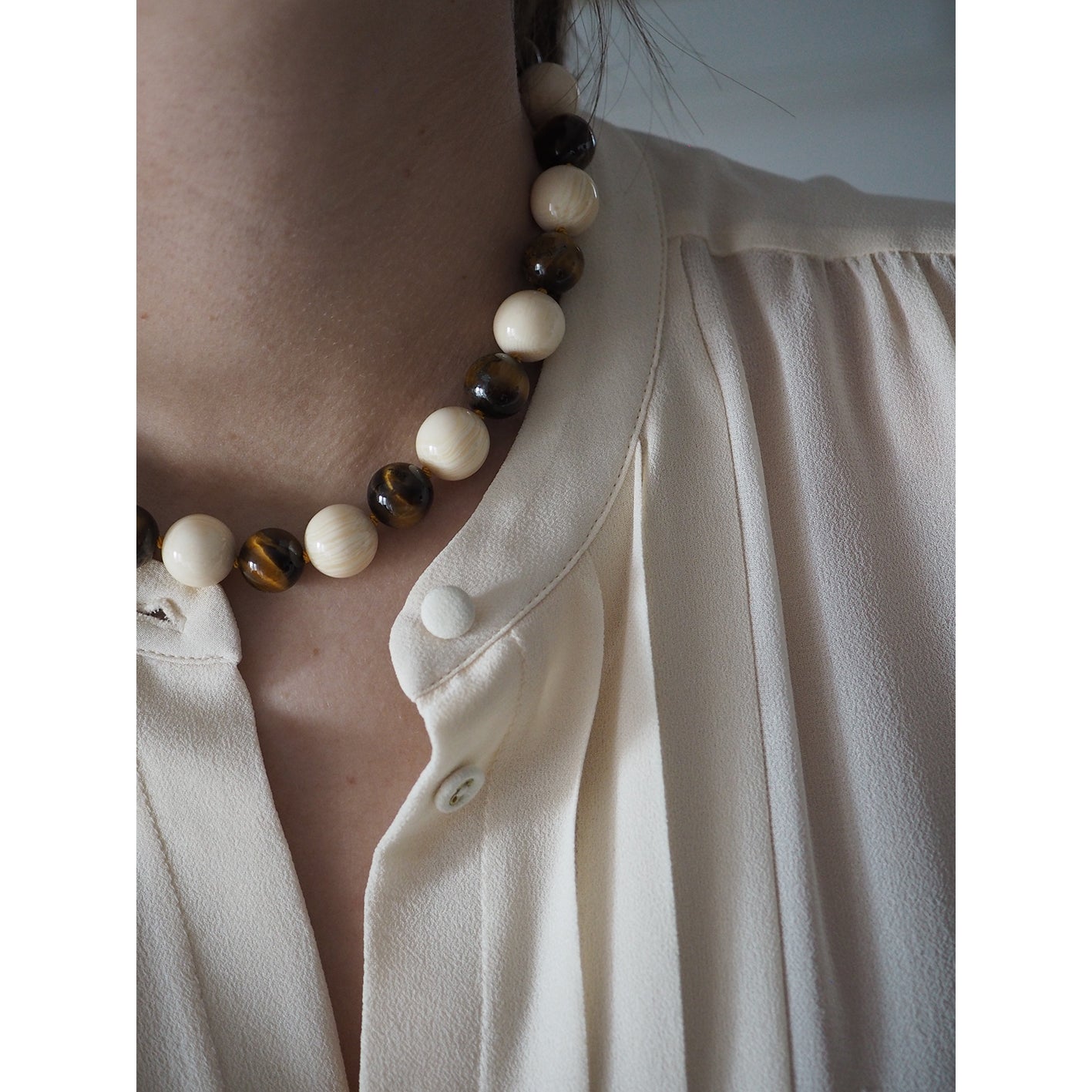 Collana Nodini Avorio