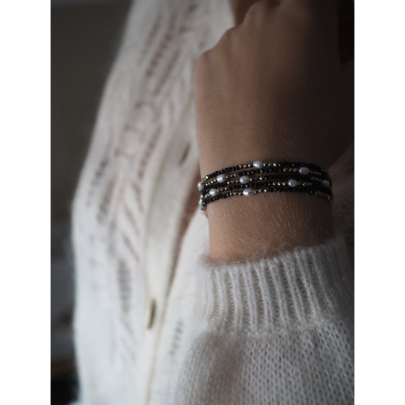 Bracciale multifilo spinello perle
