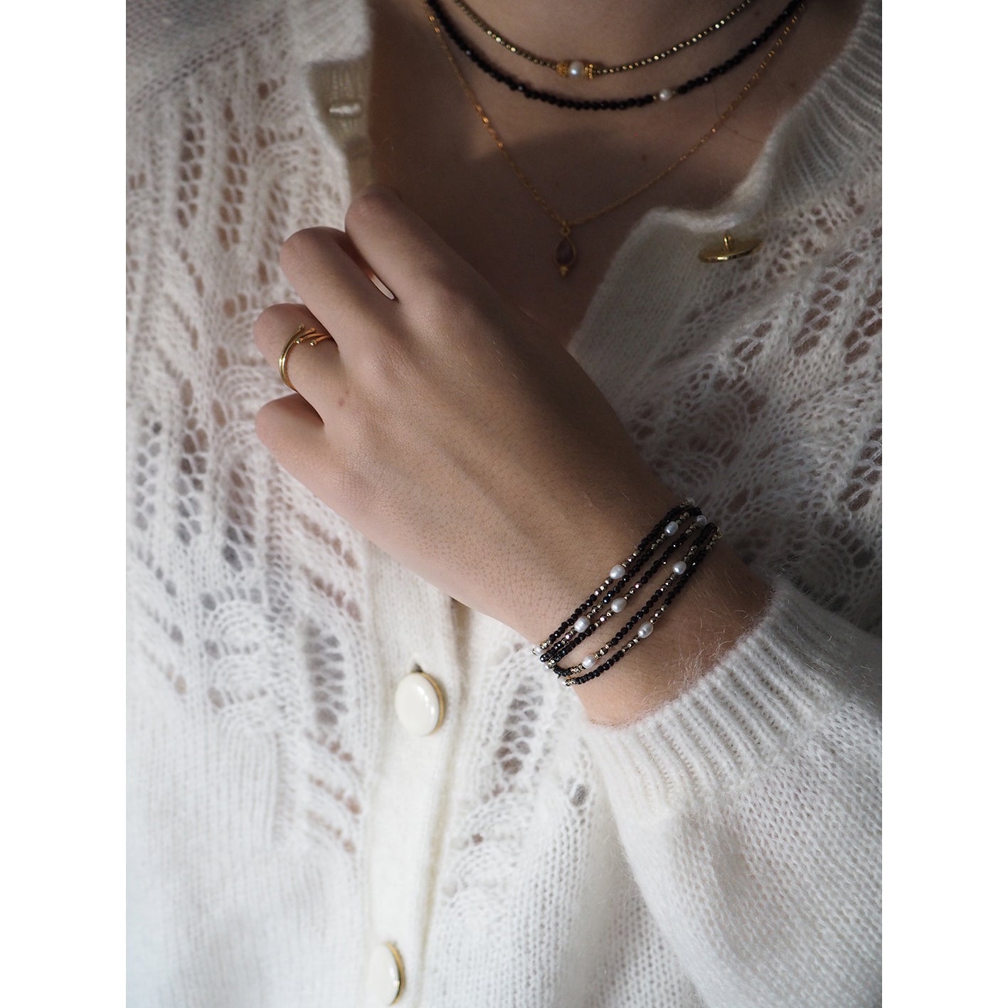 Bracciale multifilo spinello perle
