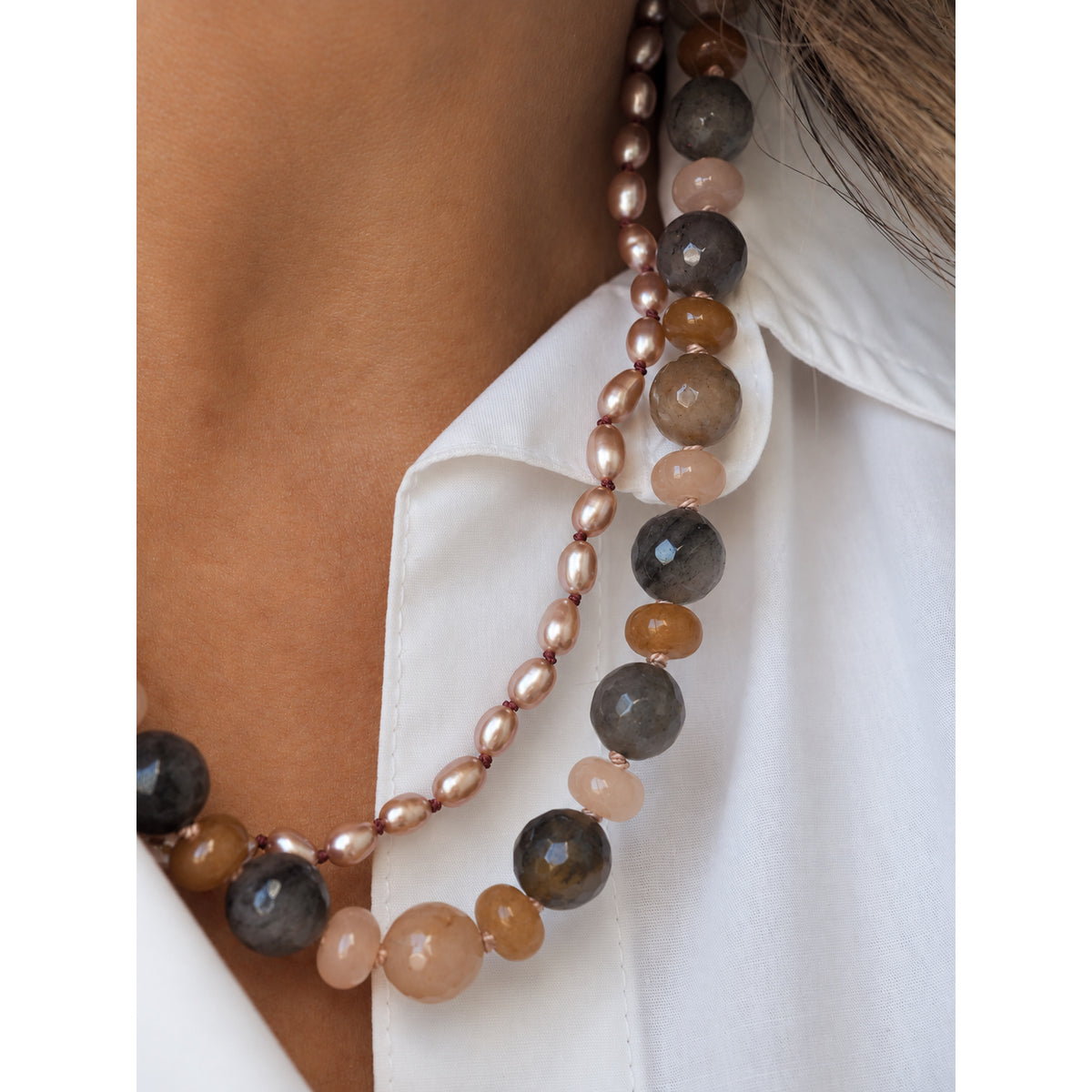 Collana Nodini Seta