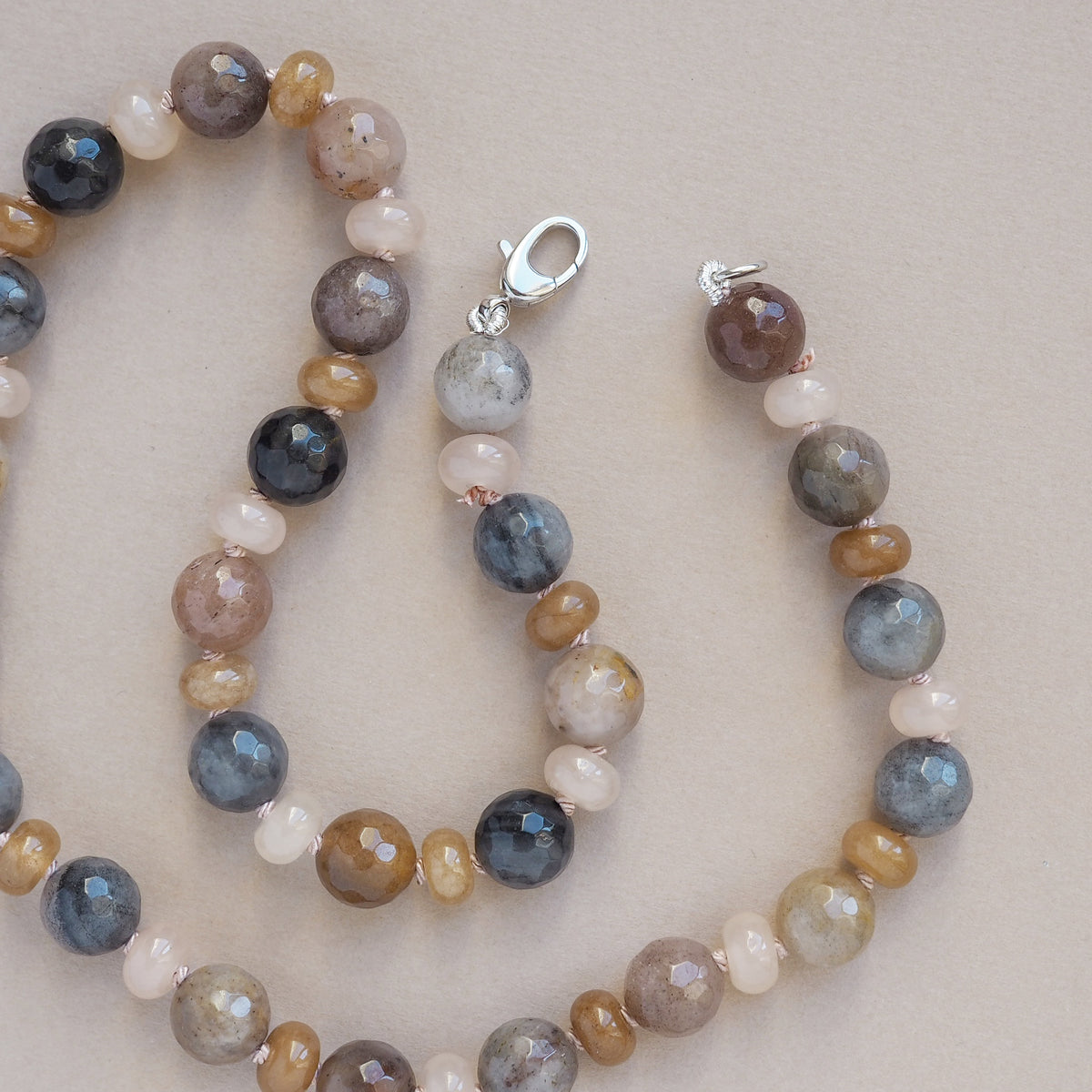 Collana Nodini Tundra
