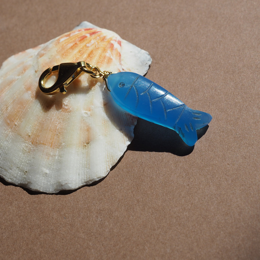 Charm Sardina Calcedonio