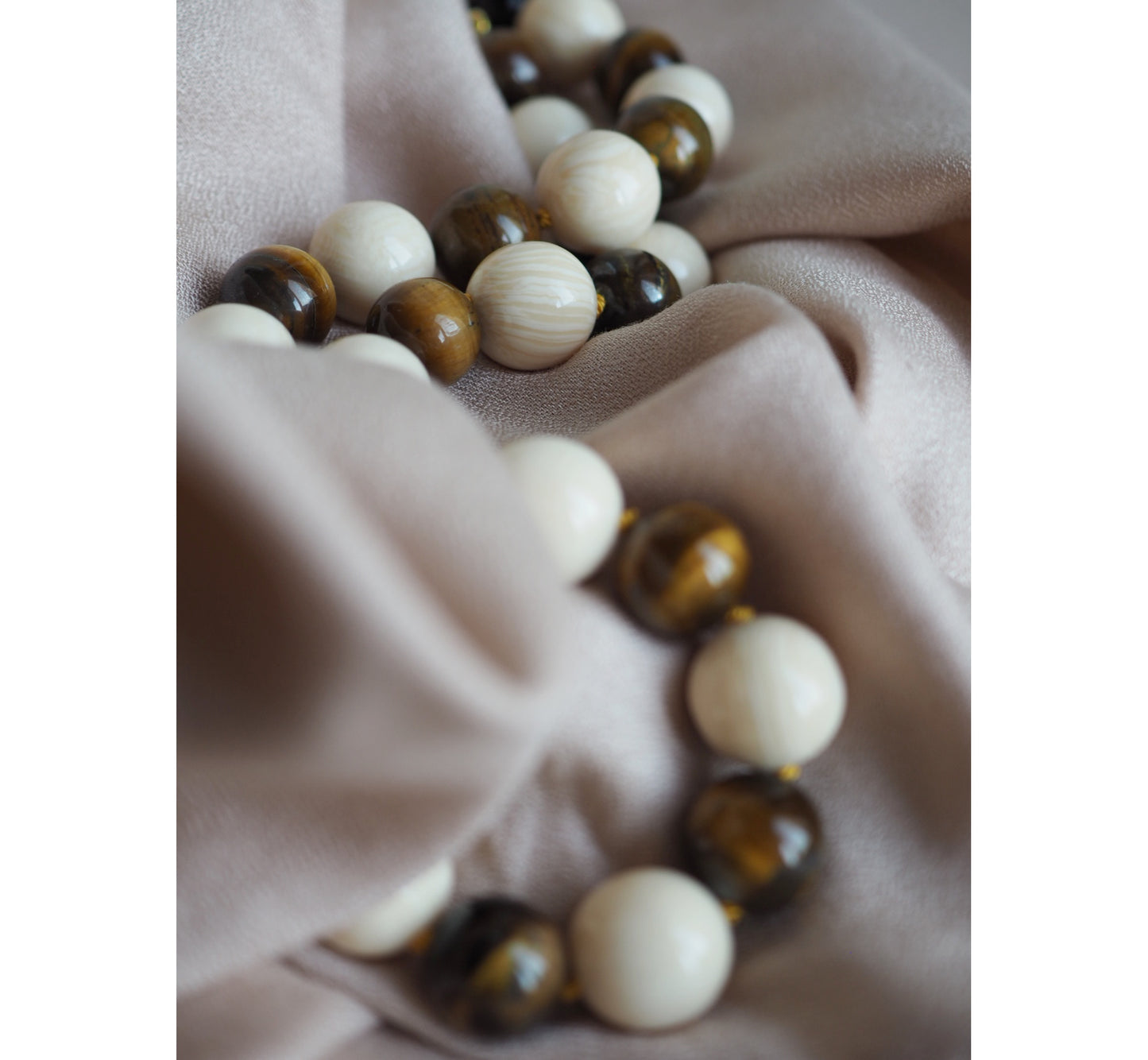 Collana Nodini Avorio