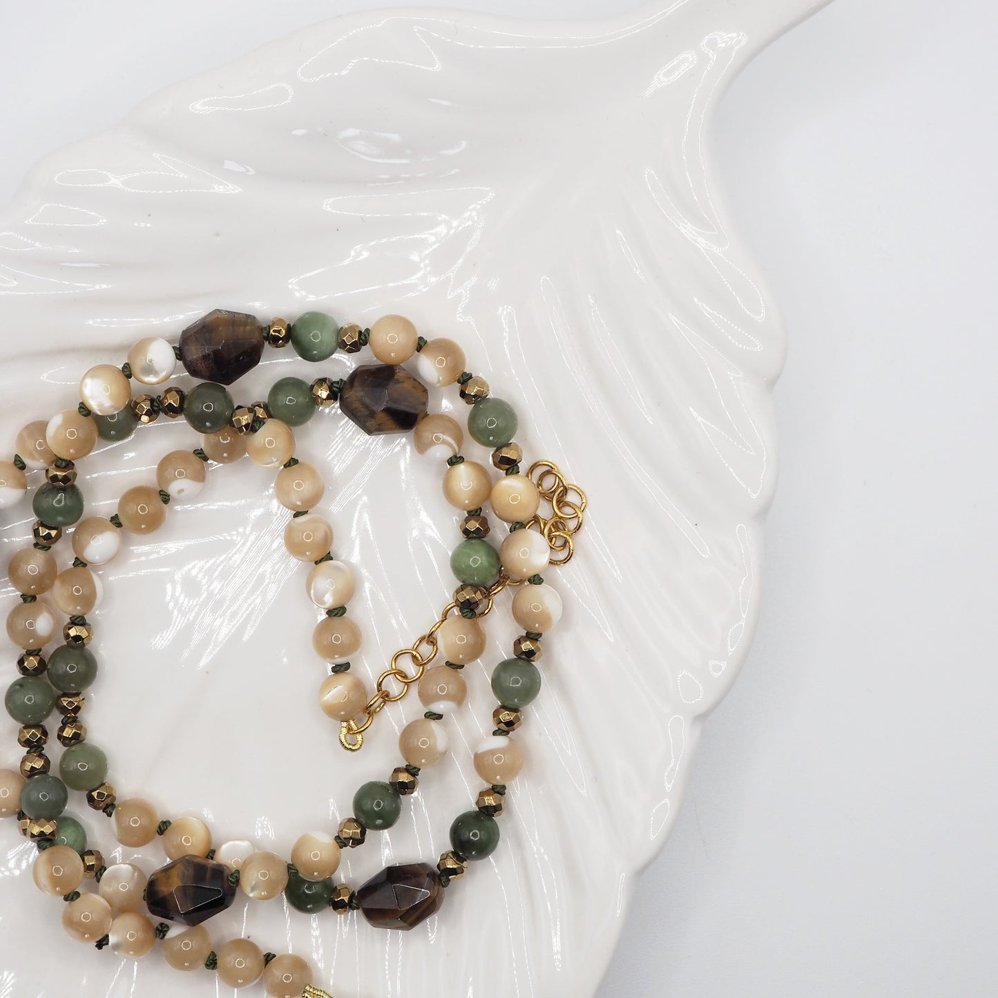 Collana Nodini madreperla birmana