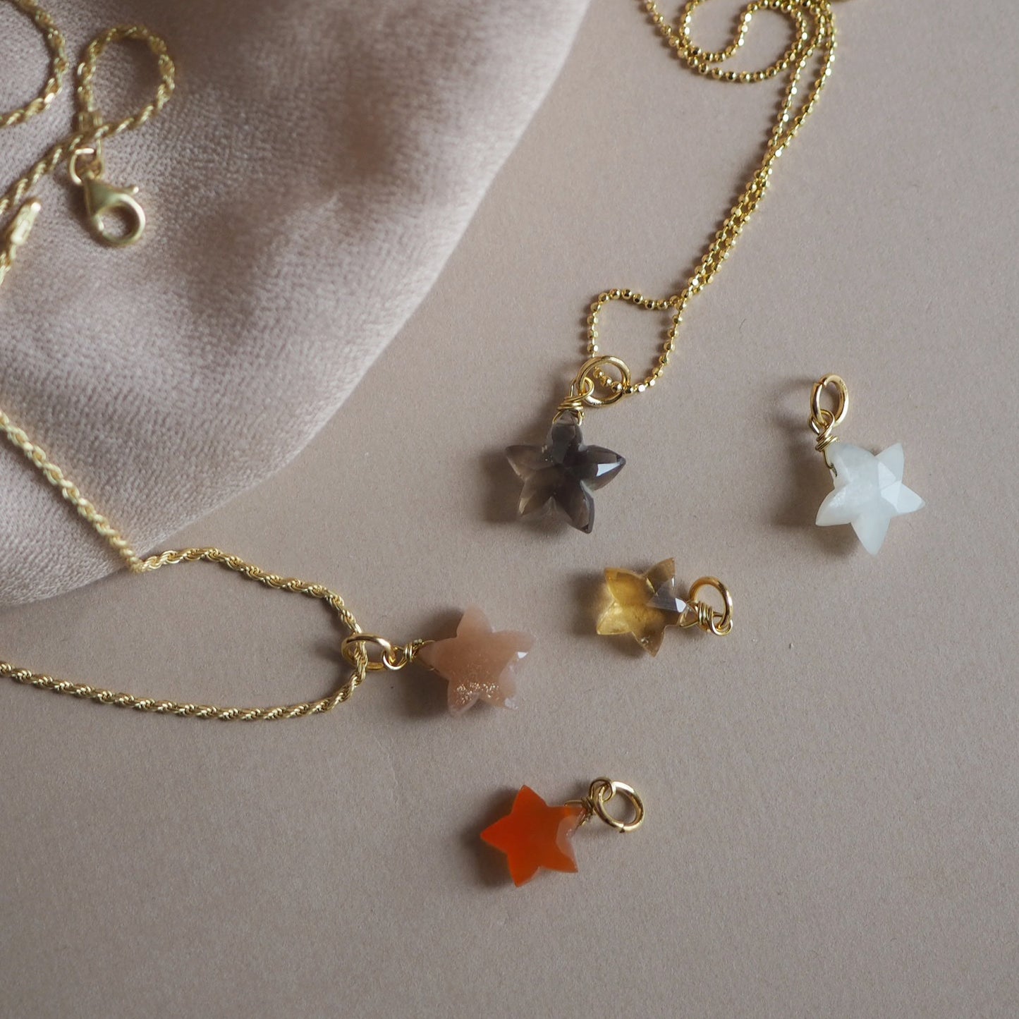Charm Stella pietra