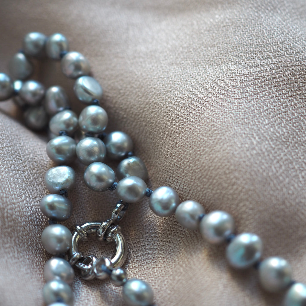 Collana Nodini Luna