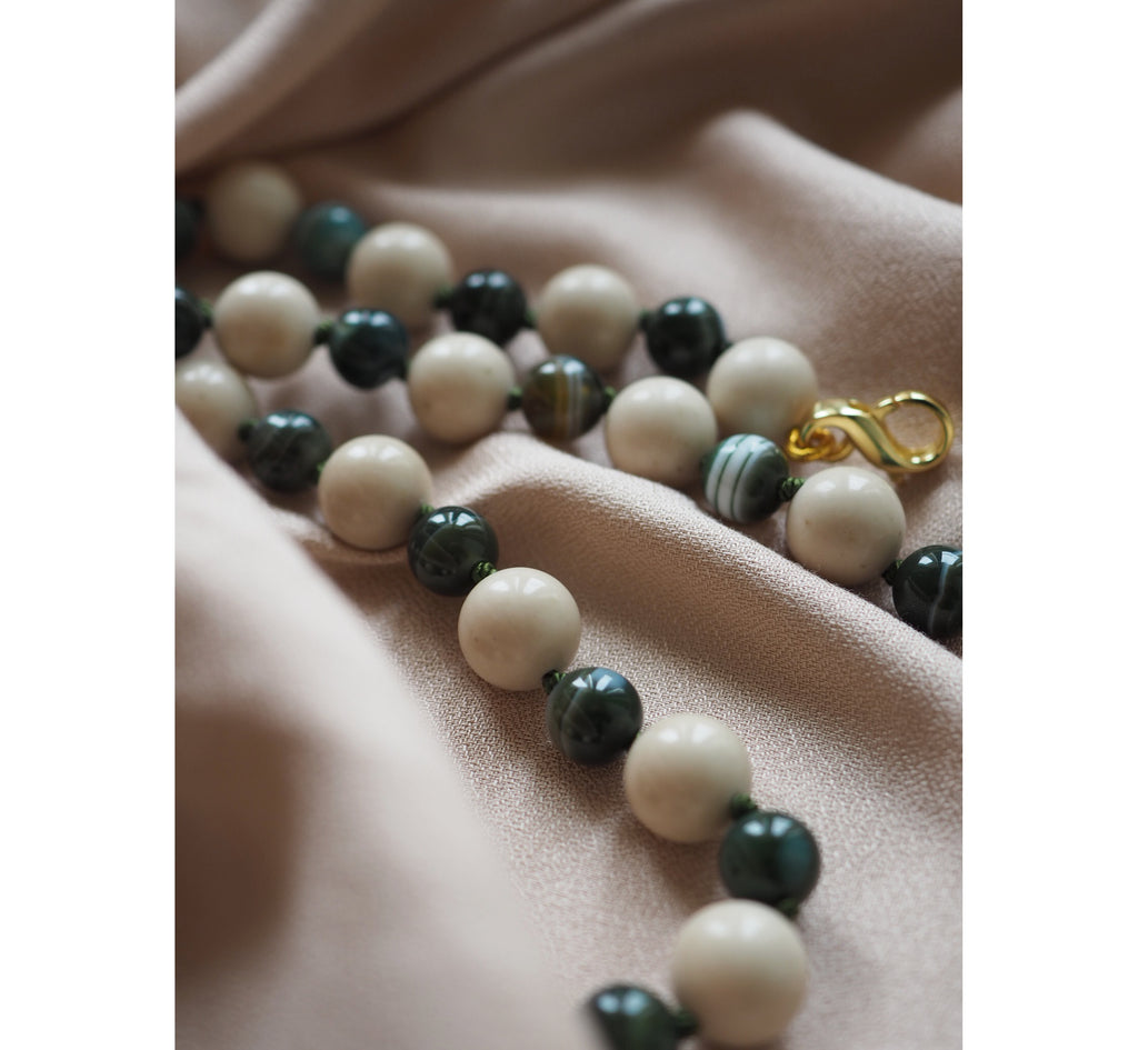 Collana Nodini Diaspro fossile e agata verde