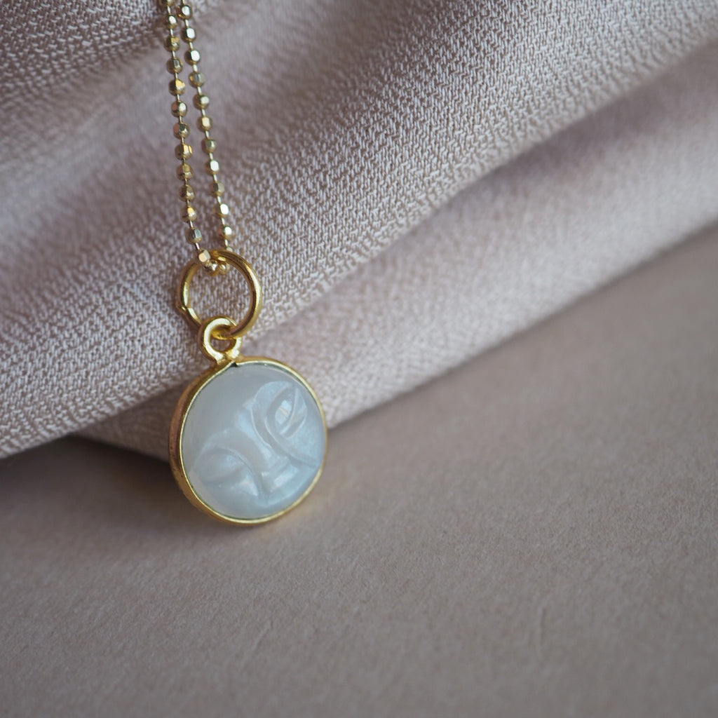 Charm Luna
