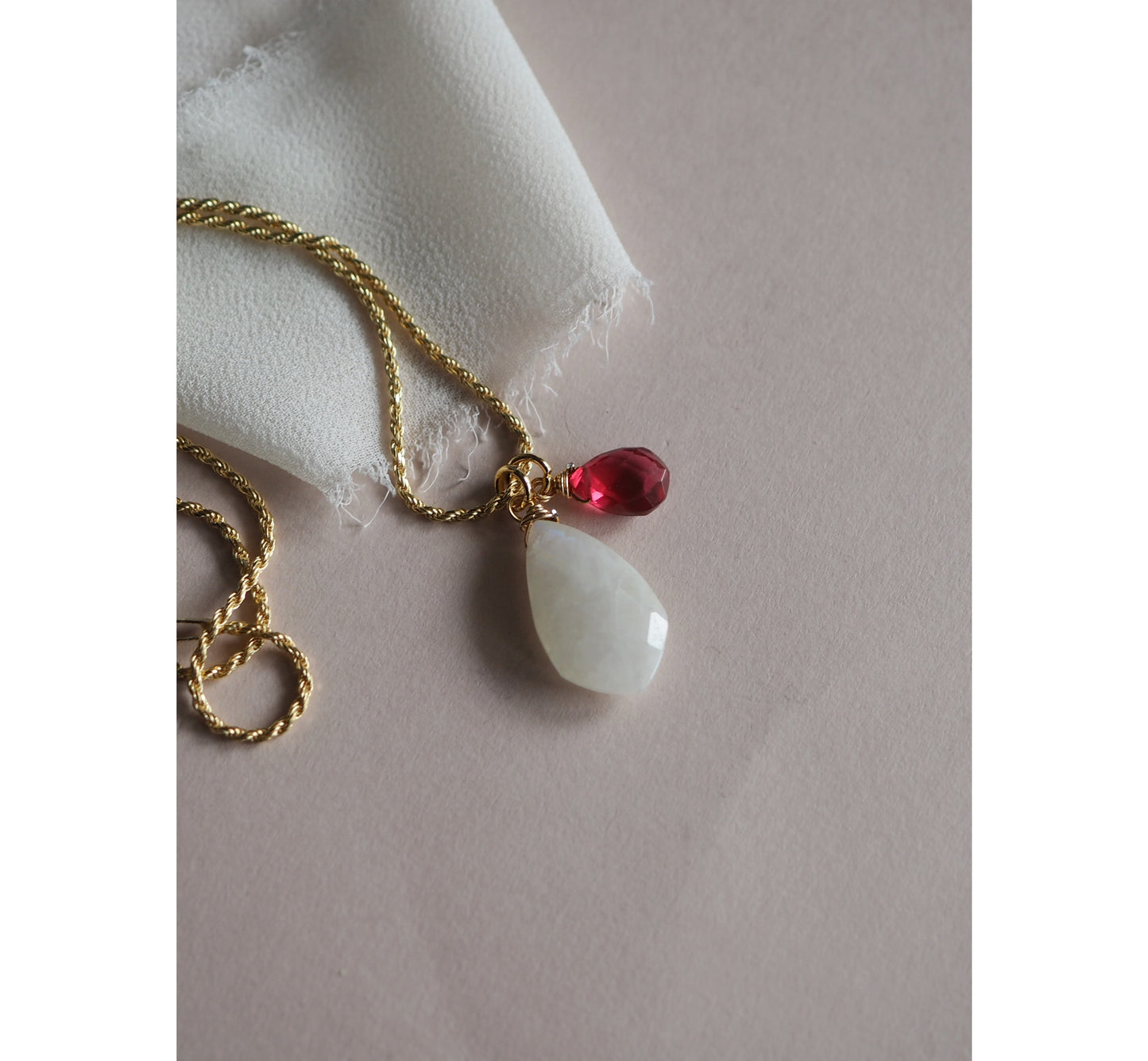Charm Pendente pietra di luna