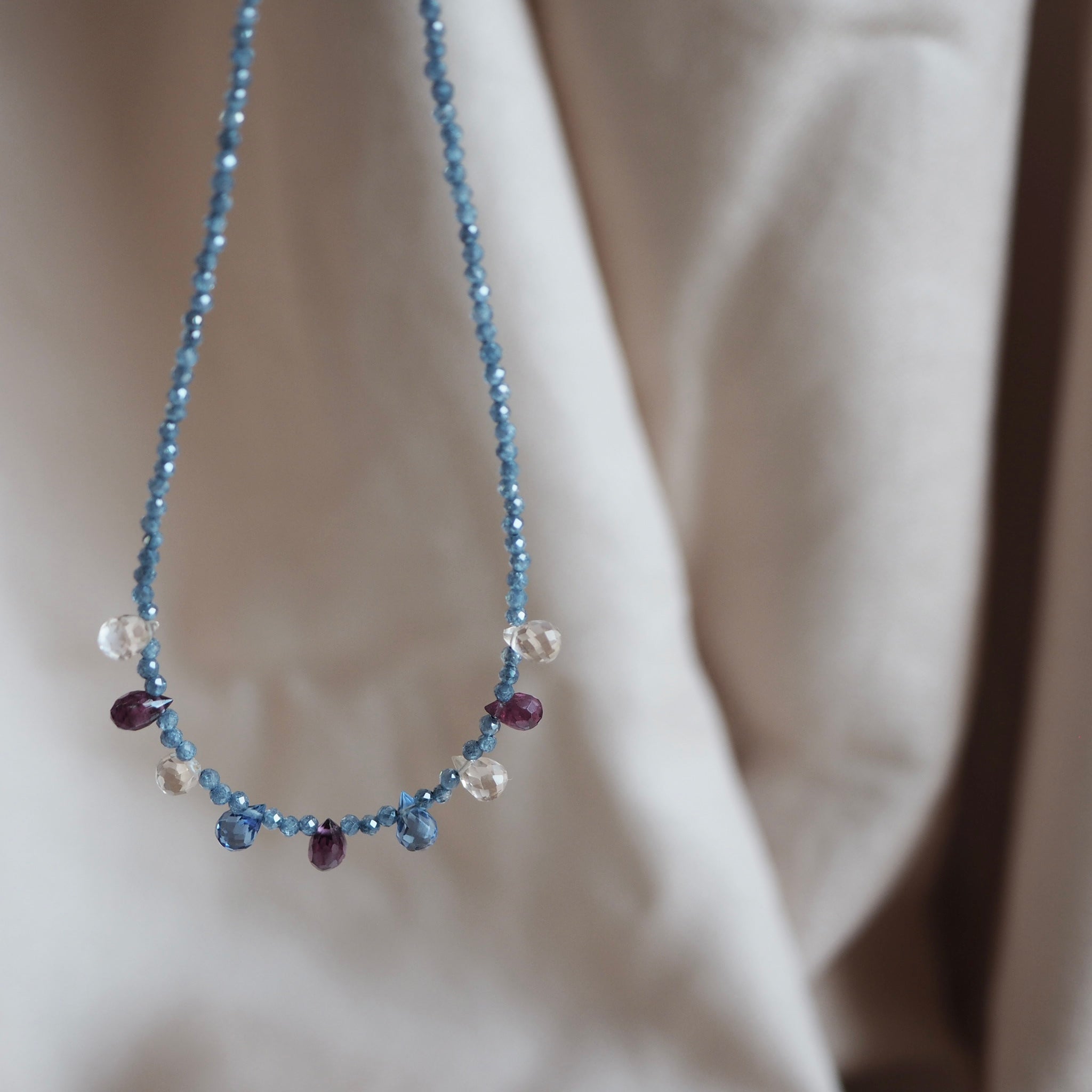 Collana Goccioline Notte di Rugiada