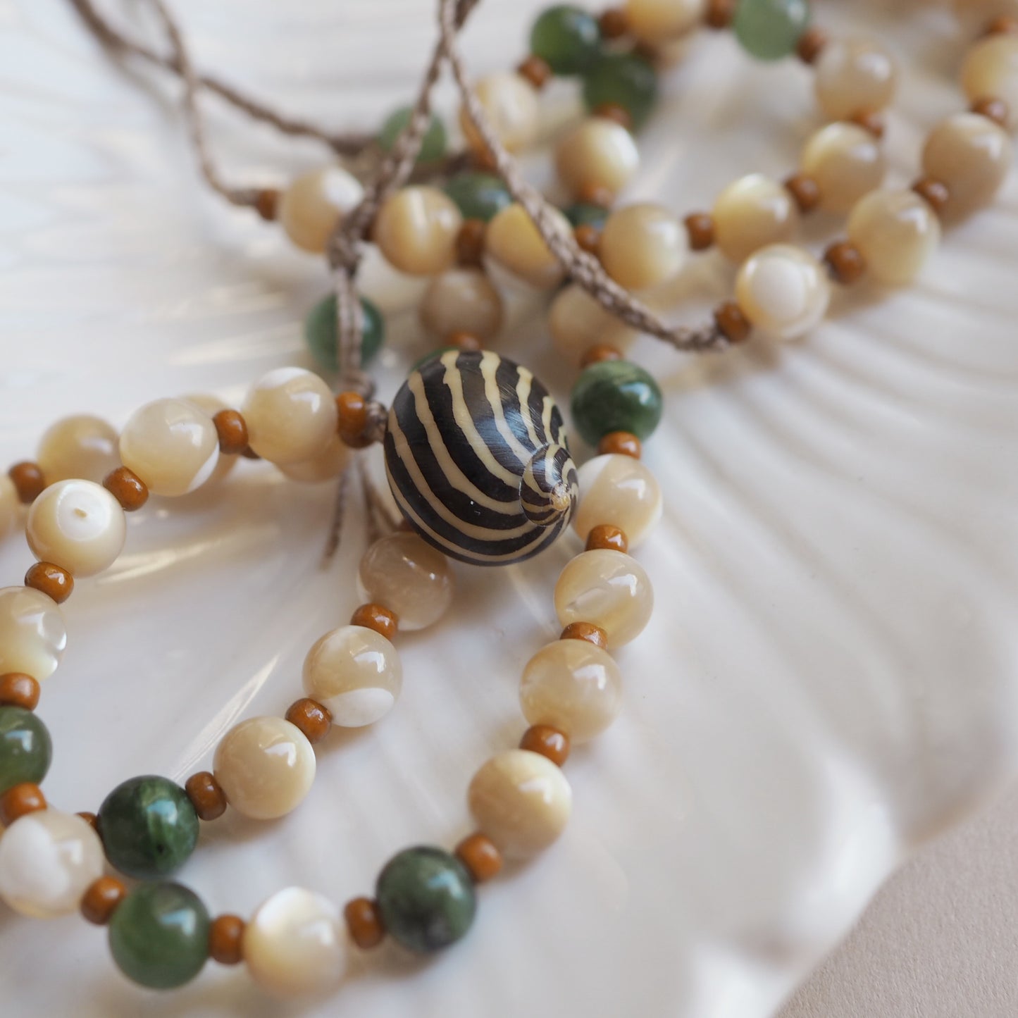 Collana Shellina Madreperla