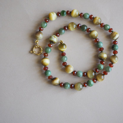 Collana Nodini Birmana