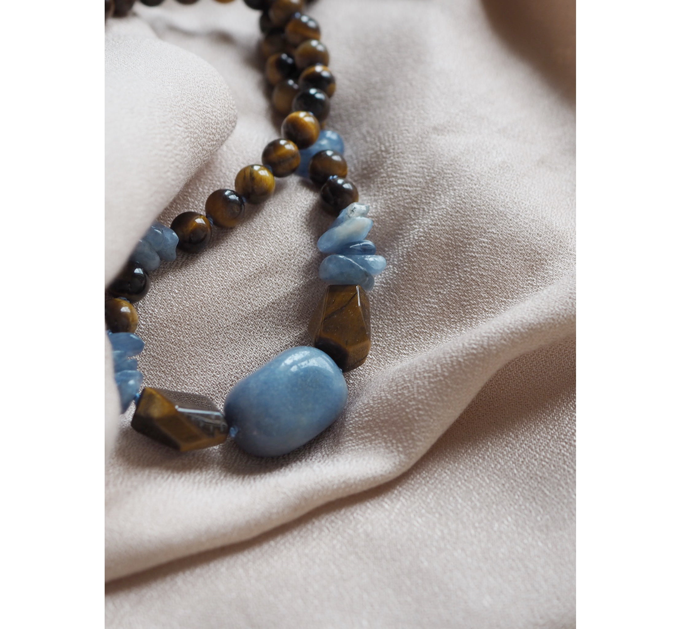 Collana Nodini avventurina blu