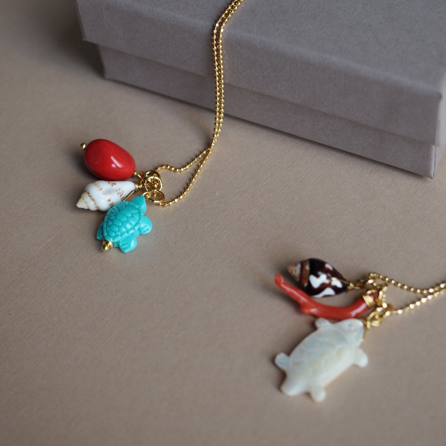 Charm Tartaruga madreperla
