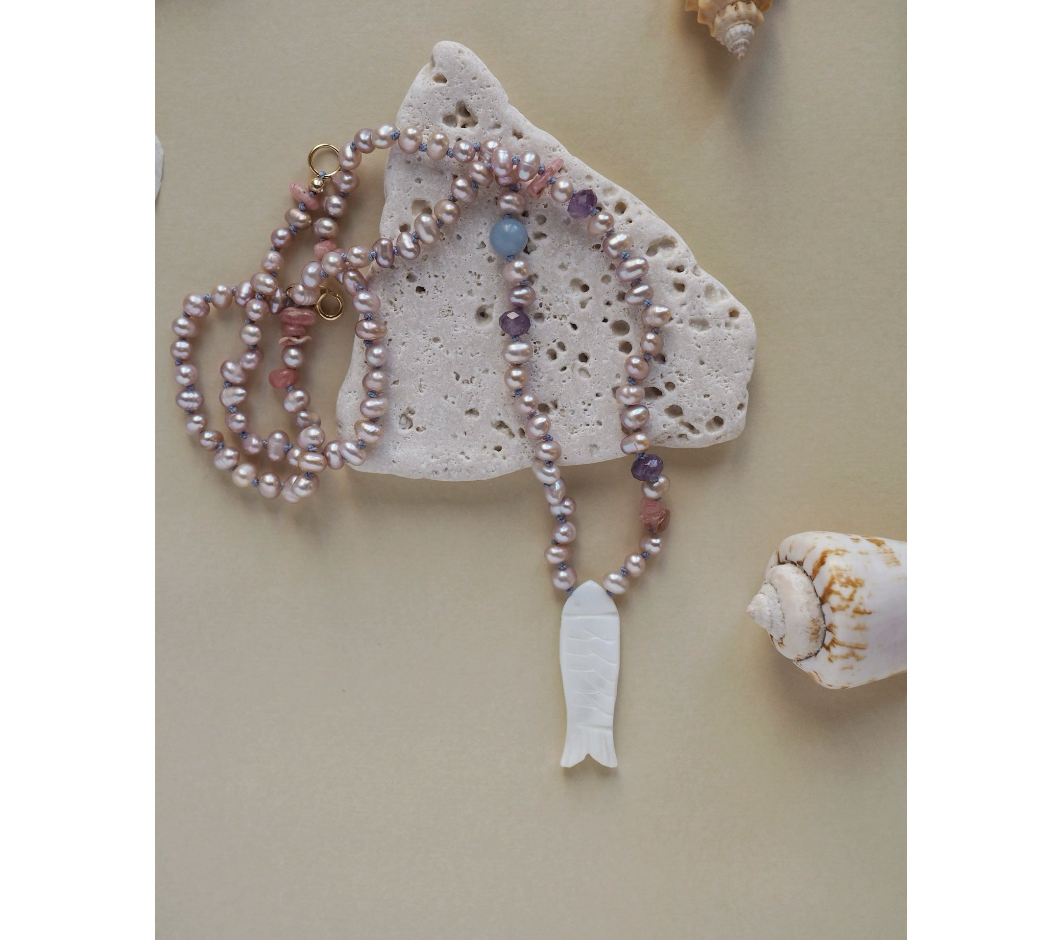 Collana Pesciolina Madreperla