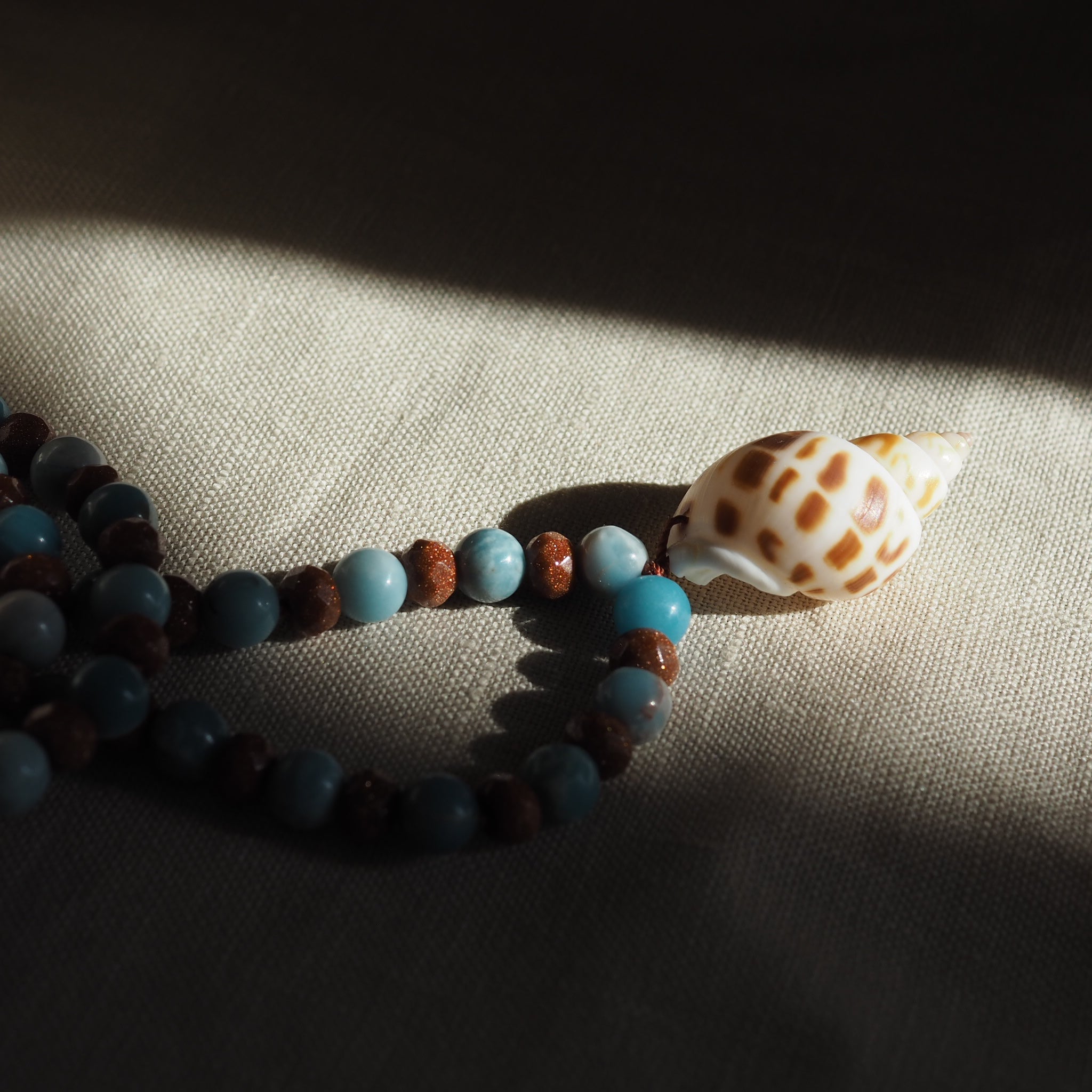 Collana Shellina 001