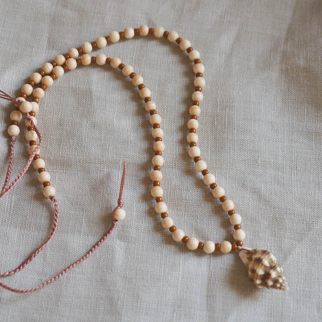 Collana Shellina 013