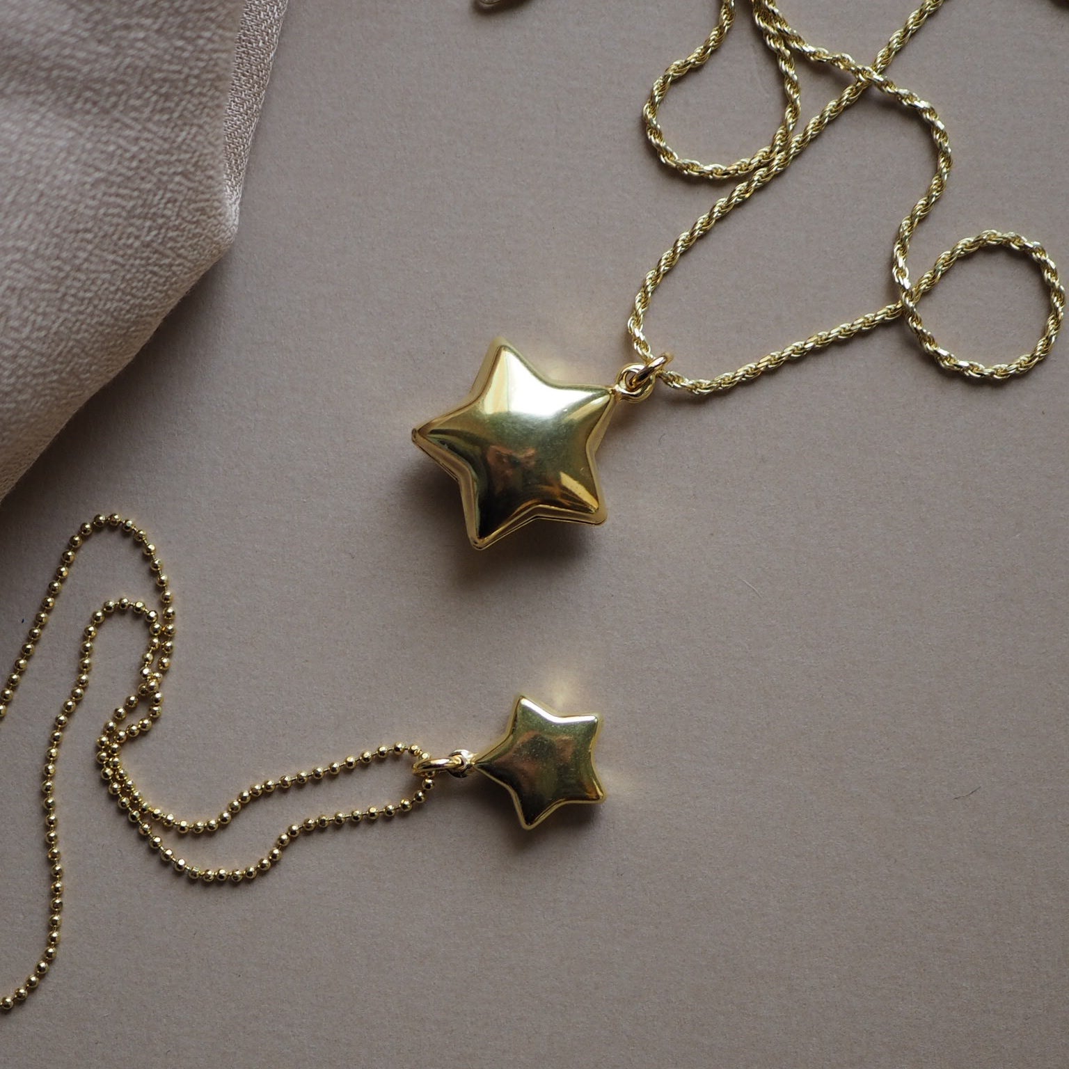 Charm Stella Gold