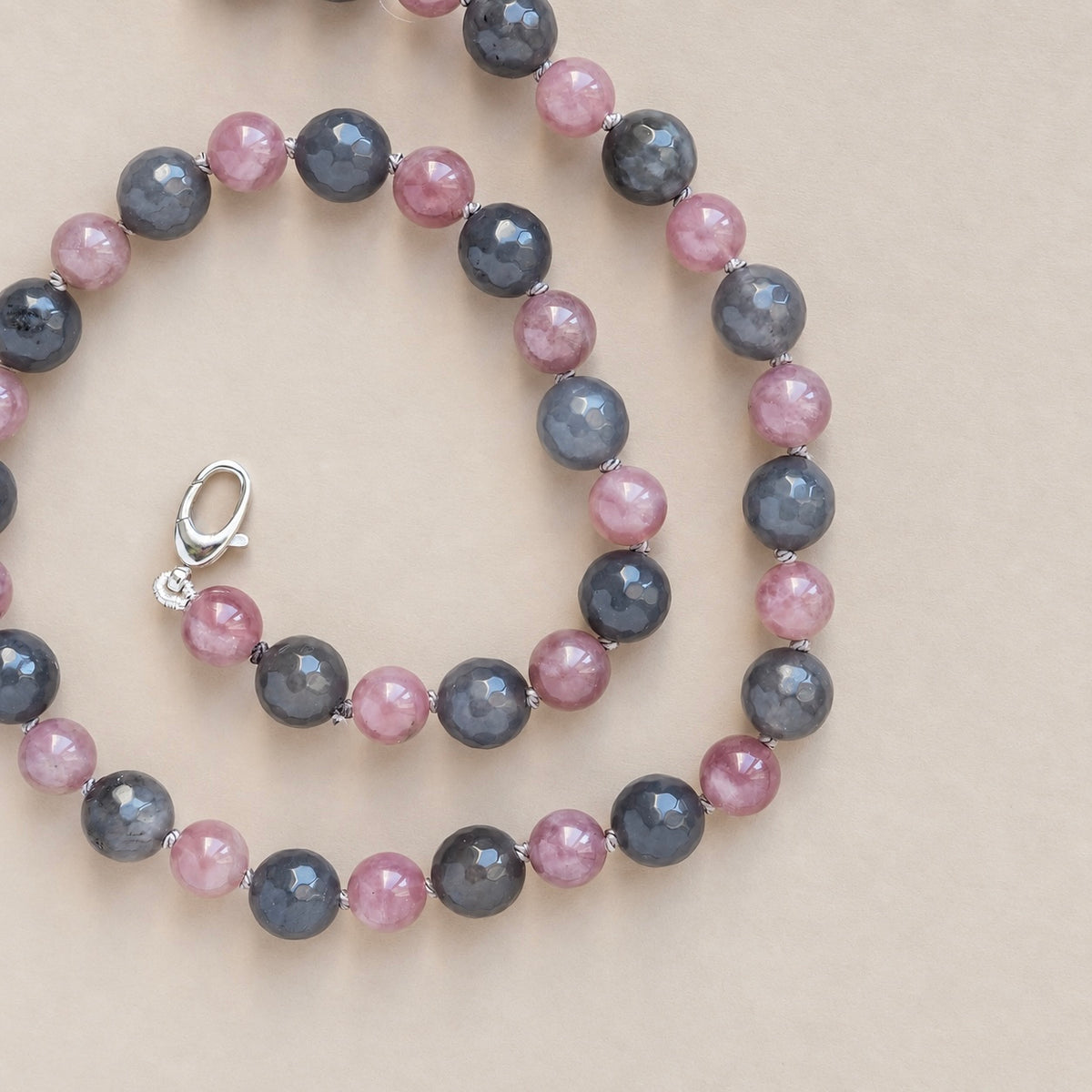 Collana Nodini Bruma