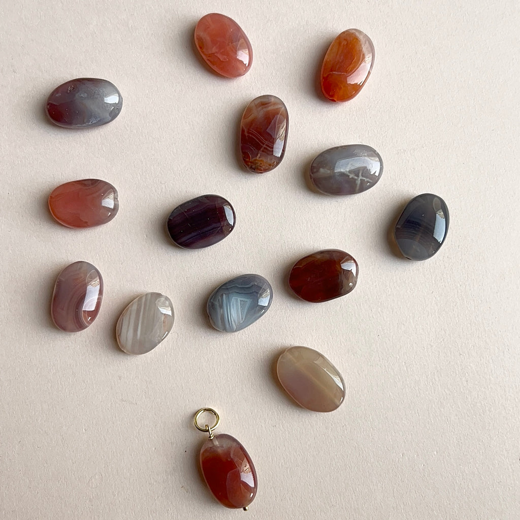 Charm agata botswana