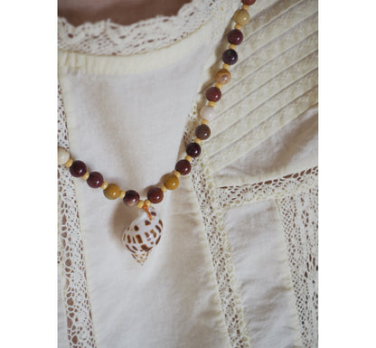 Collana Shellina Mokaite
