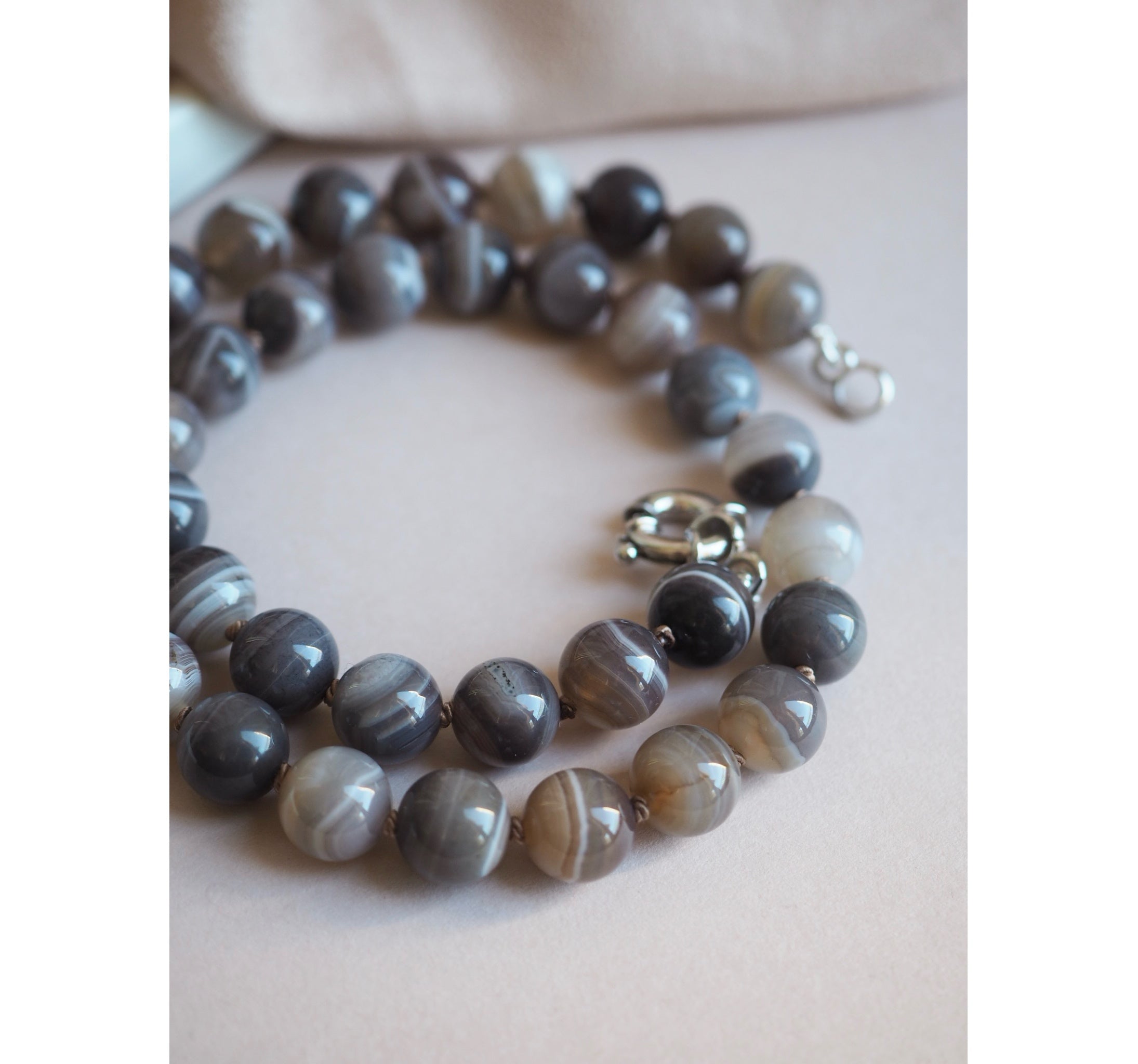 Collana Nodini Botswana nude