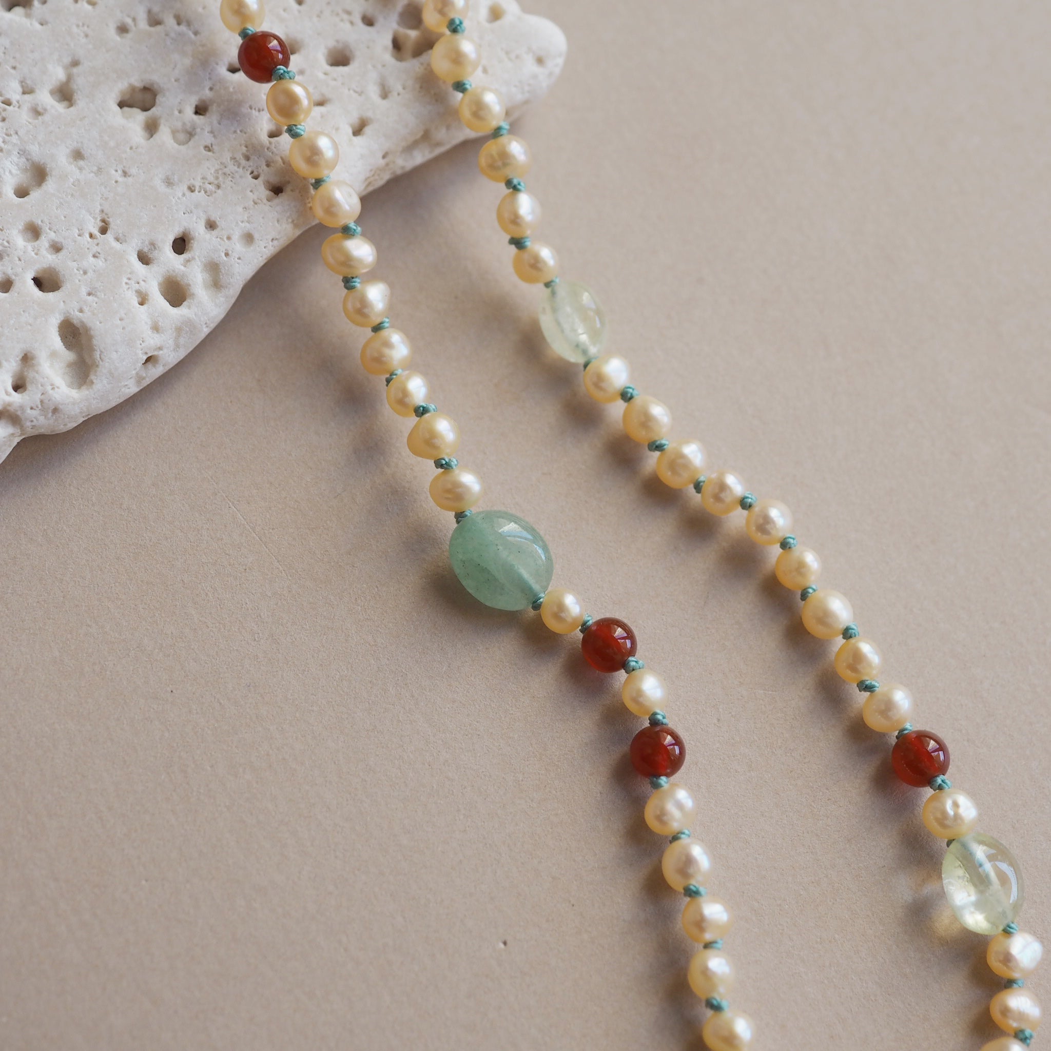 Collana Nuvola miele