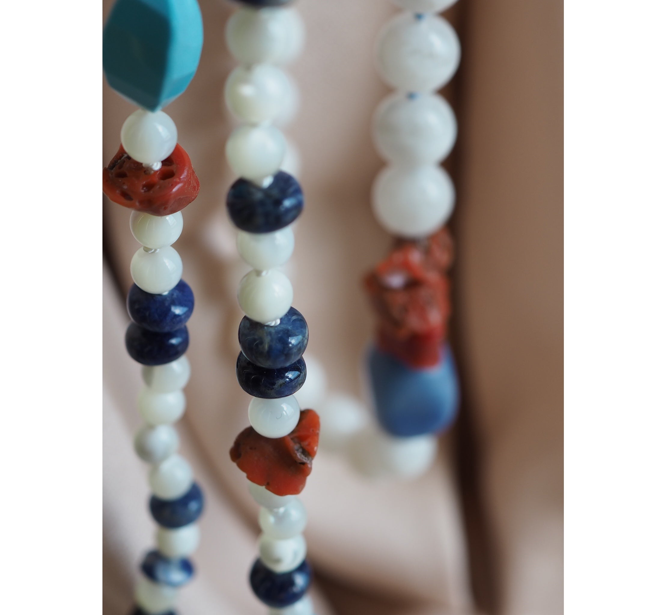 Collana Nodini Madreperla