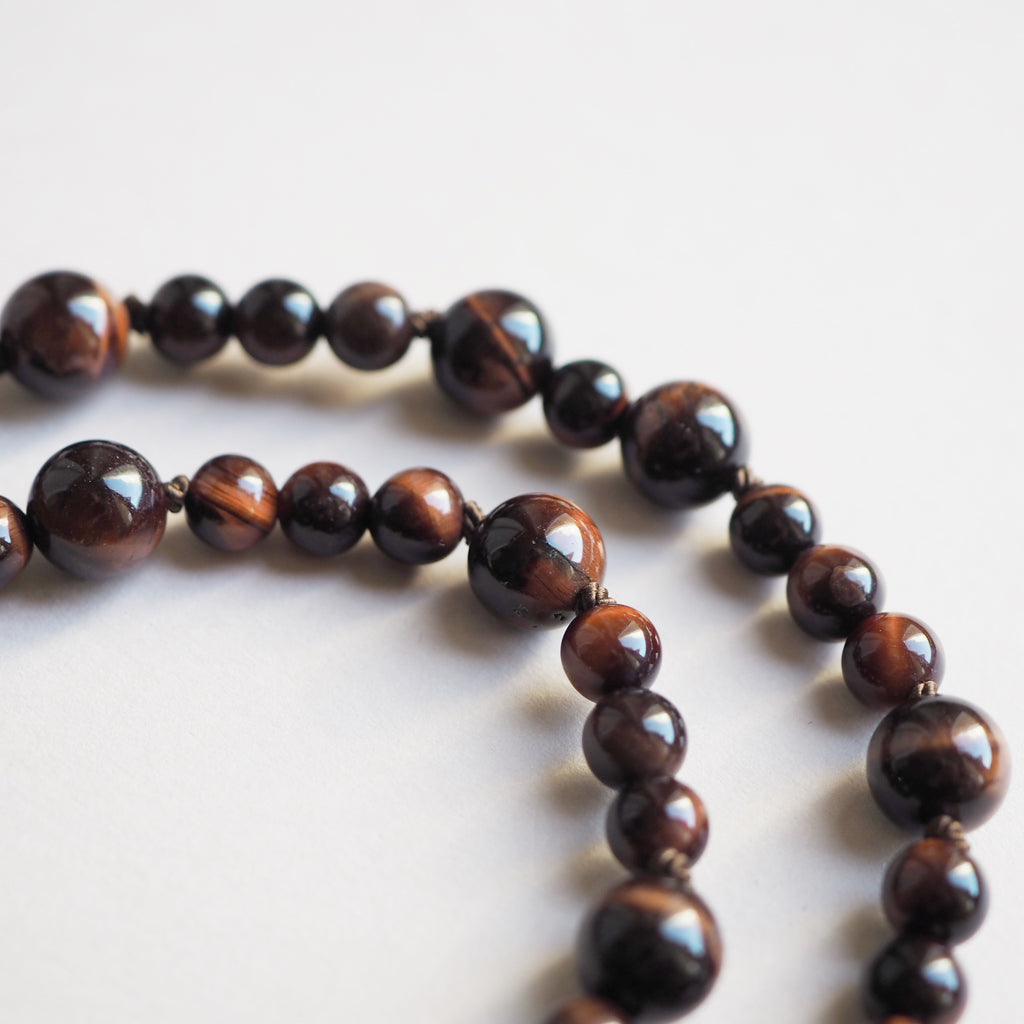 Collana Mini Nodini Occhio di tigre Rosso