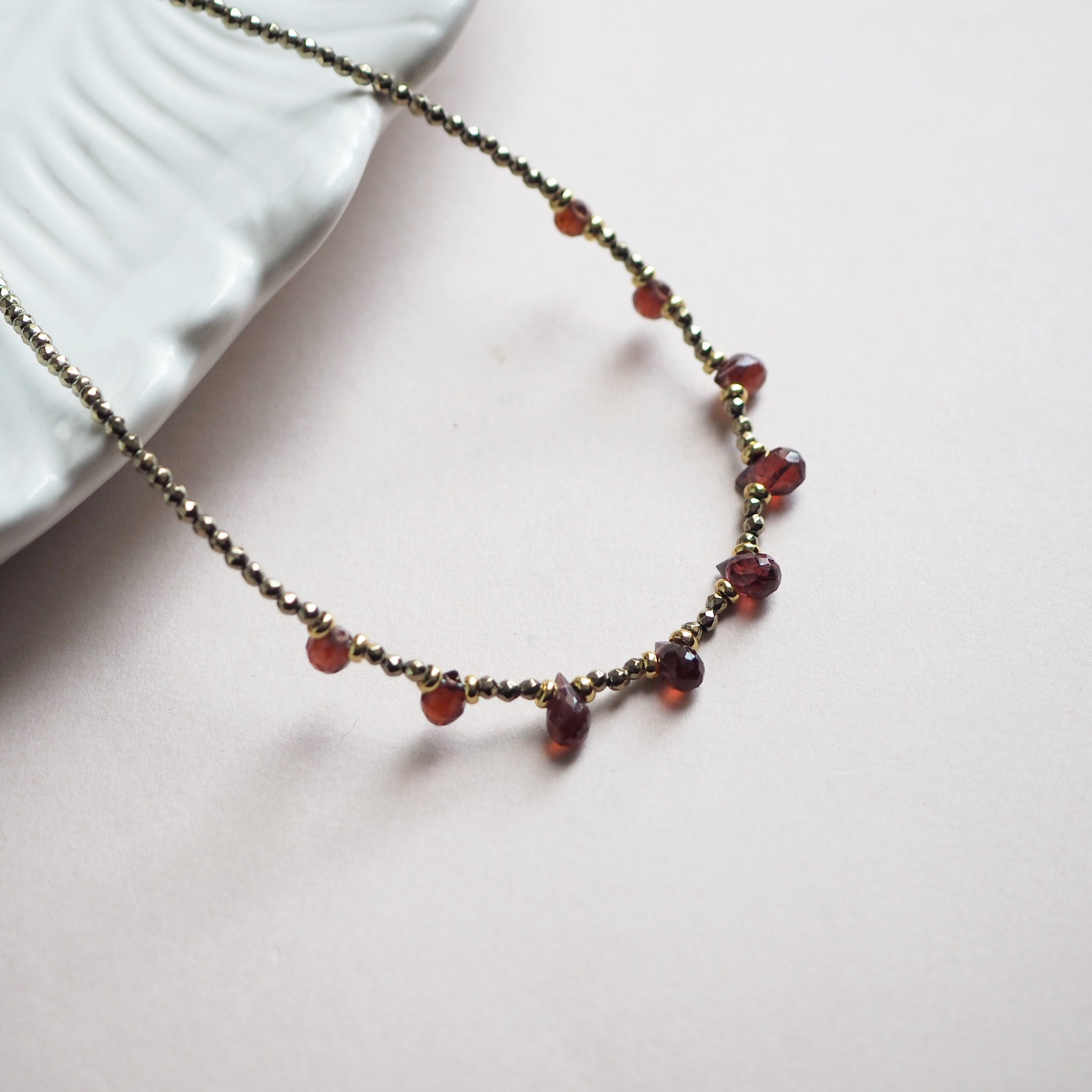 Collana Goccioline Ematite Granato