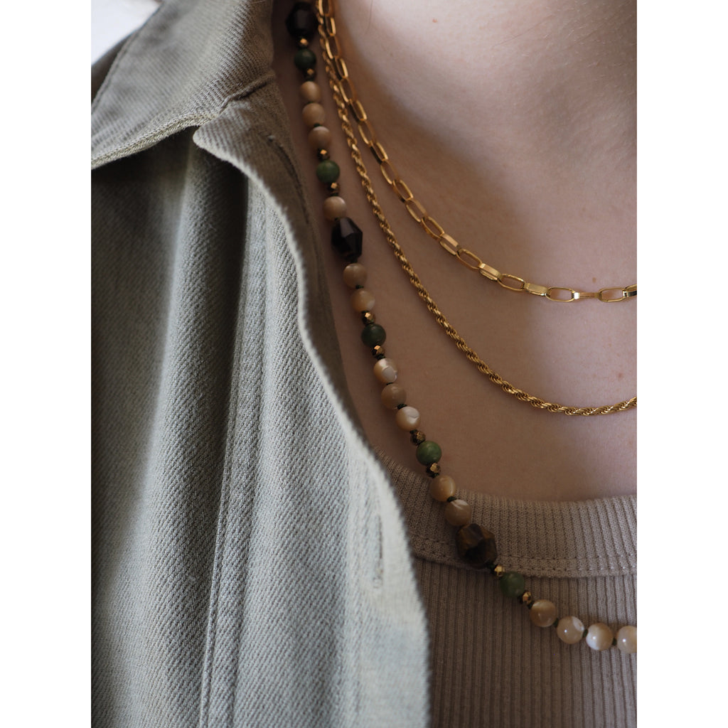 Collana Nodini madreperla birmana
