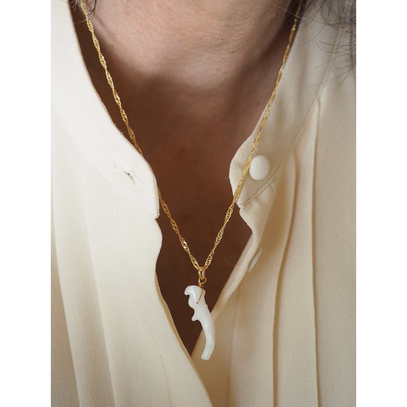 Collana Ondina corallo bianco