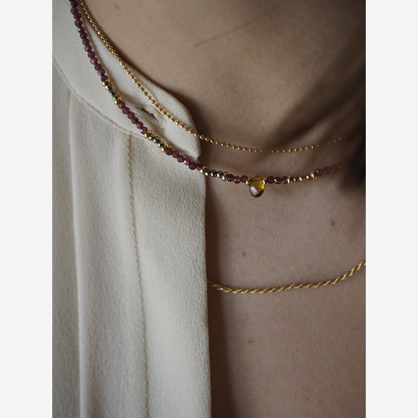 Collana Monogocciolina Granato