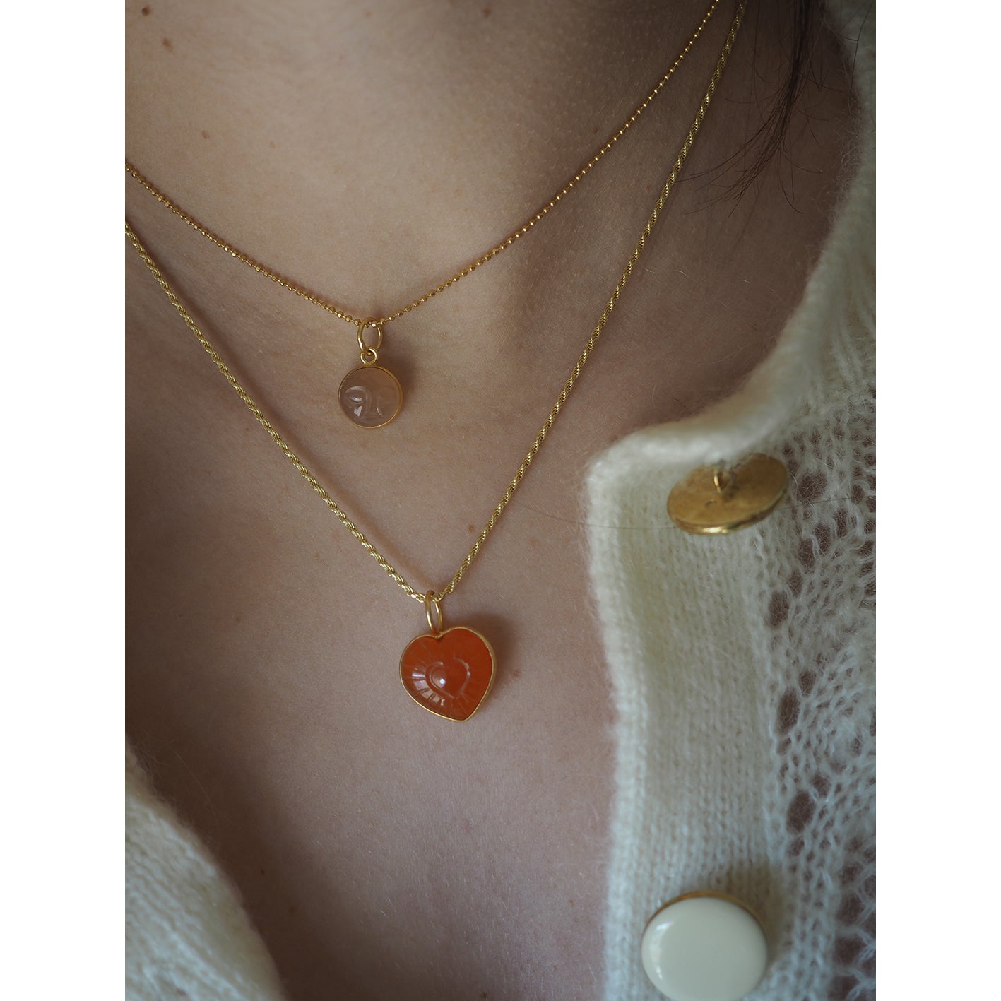 Charm Cuore intagliato