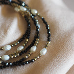 Carica l&#39;immagine nel visualizzatore di Gallery, Bracciale multifilo spinello perle
