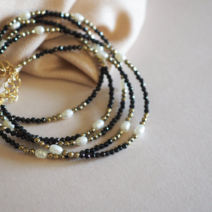Bracciale multifilo spinello perle