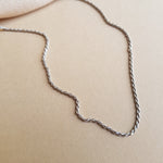 Carica l&#39;immagine nel visualizzatore di Gallery, Chocker Colette mini silver
